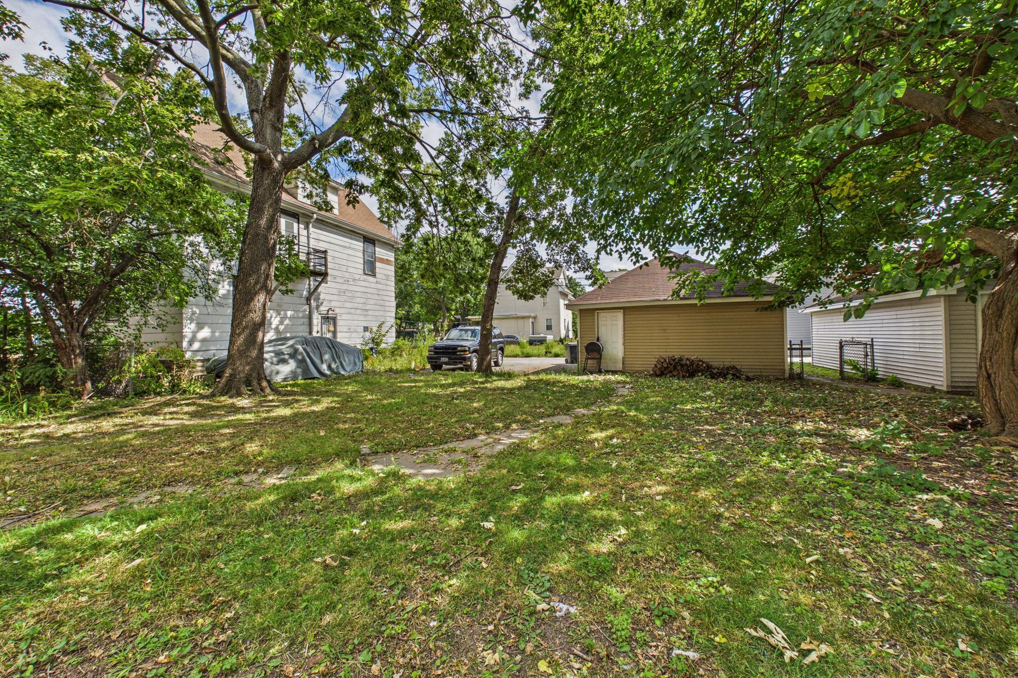 View of Residential Income at 1622 Girard Avenue, Minneapolis MN 55411, Minneapolis (24 of 25) - Mike Wilen | Minnesota Team Real Estate