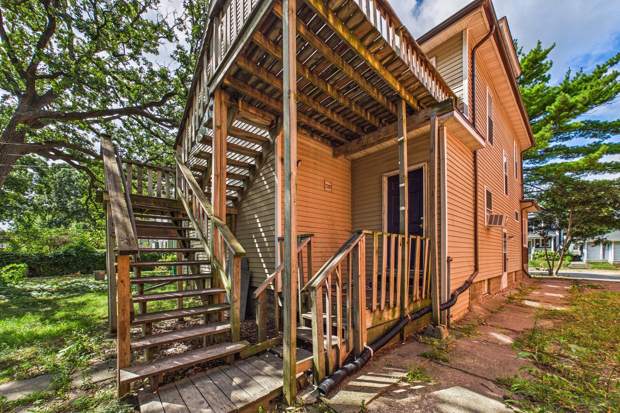 View of Residential Income at 1622 Girard Avenue, Minneapolis MN 55411, Minneapolis (23 of 25) - Mike Wilen | Minnesota Team Real Estate