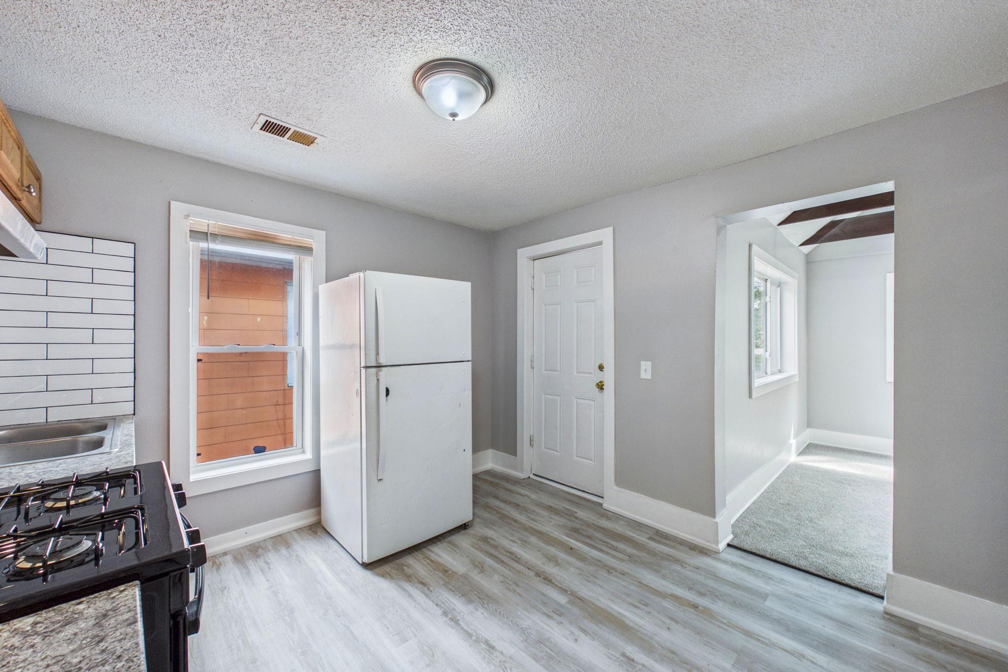 View of Residential Income at 1622 Girard Avenue, Minneapolis MN 55411, Minneapolis (6 of 25) - Mike Wilen | Minnesota Team Real Estate