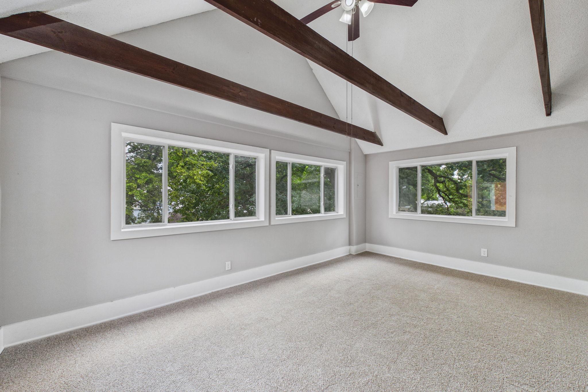 View of Residential Income at 1622 Girard Avenue, Minneapolis MN 55411, Minneapolis (2 of 25) - Mike Wilen | Minnesota Team Real Estate