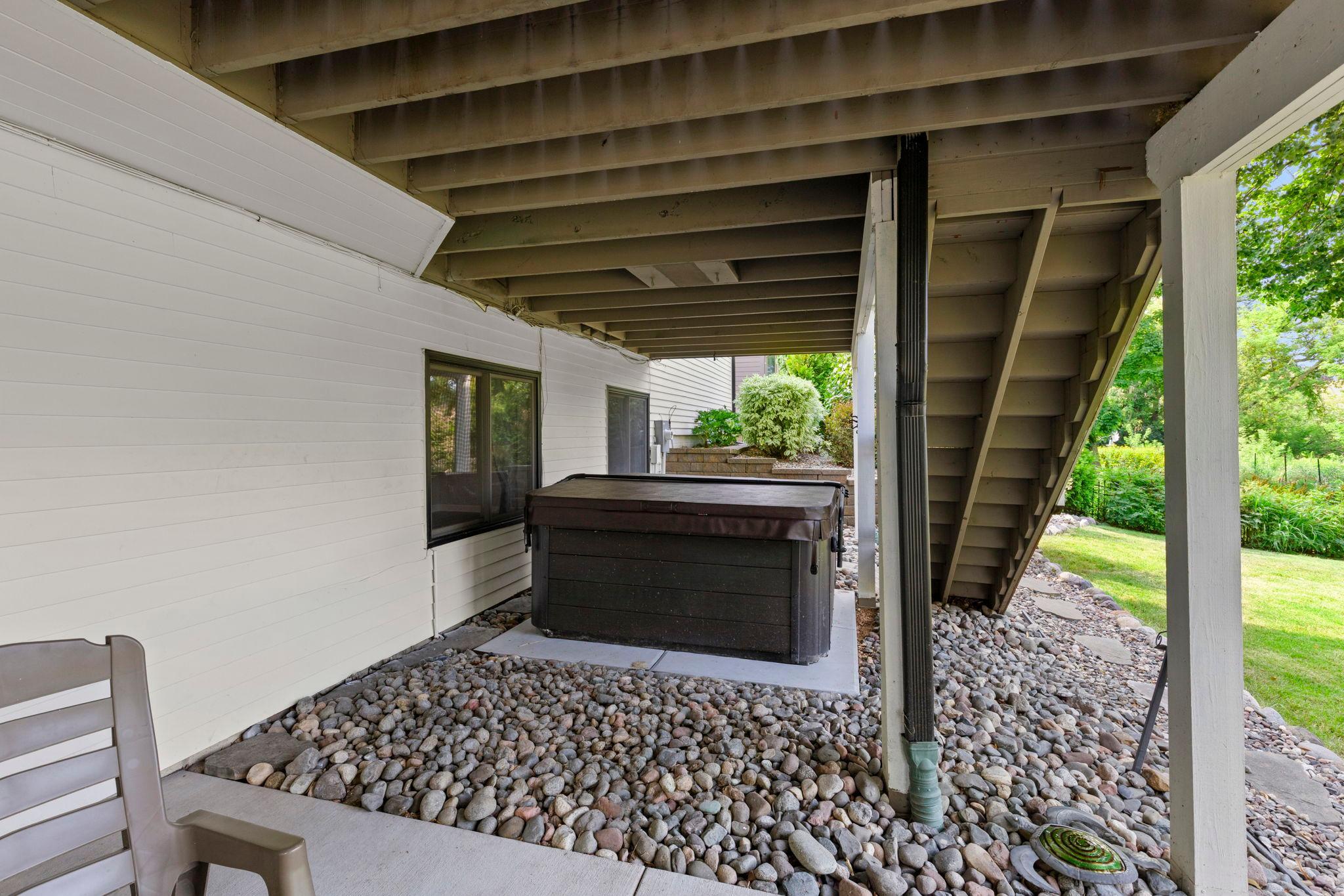 View of Residential at 9348 Olympia Drive, Eden Prairie MN 55347, Eden Prairie (96 of 104) - Mike Wilen | Minnesota Team Real Estate