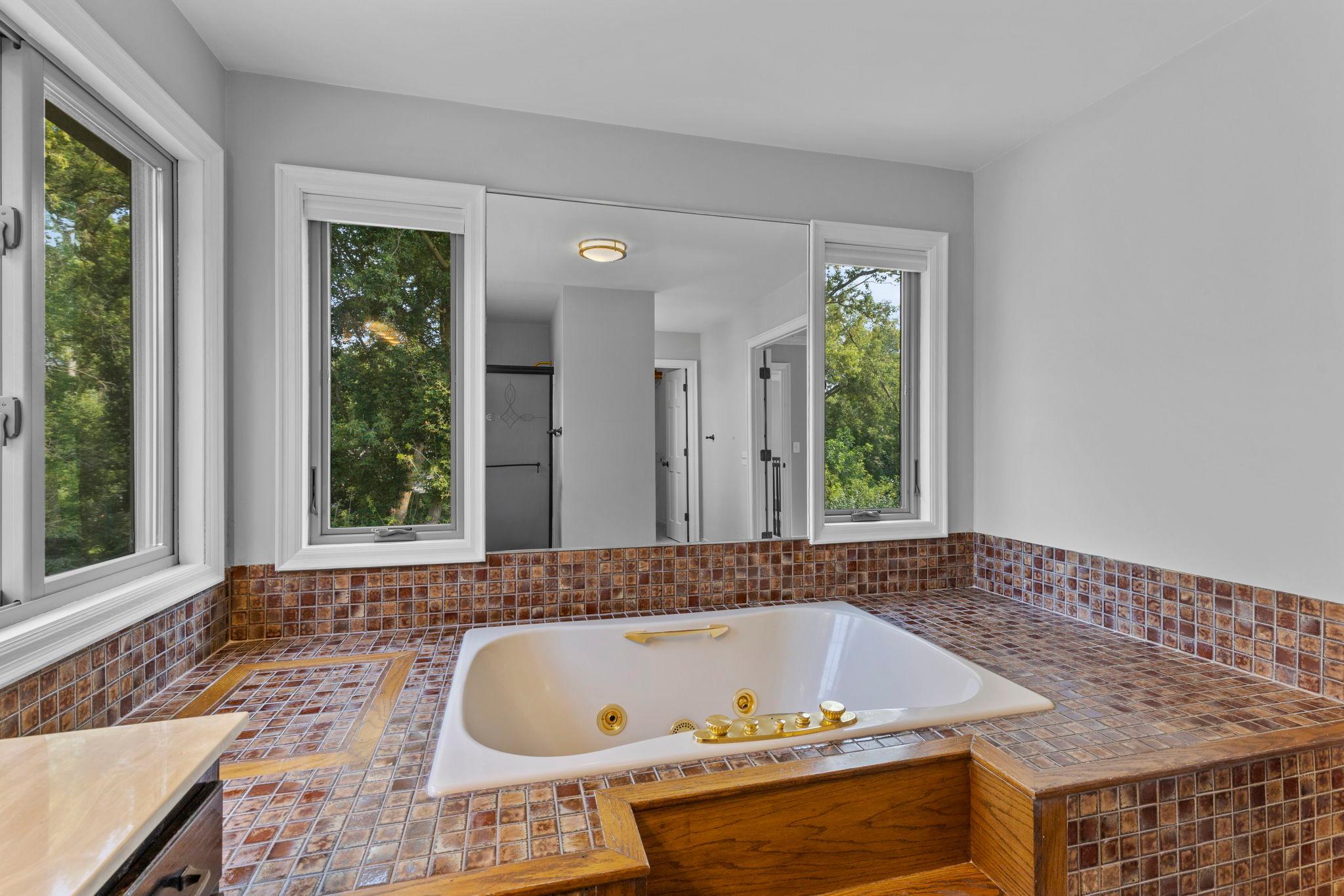 View of Residential at 9348 Olympia Drive, Eden Prairie MN 55347, Eden Prairie (56 of 104) - Mike Wilen | Minnesota Team Real Estate
