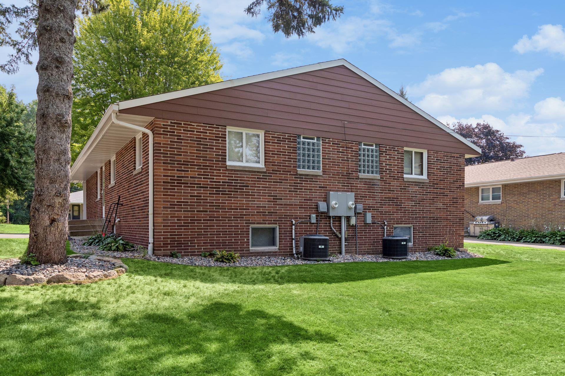 View of Residential Income at 732 6th Avenue, Hopkins MN 55343, Hopkins (26 of 29) - Mike Wilen | Minnesota Team Real Estate