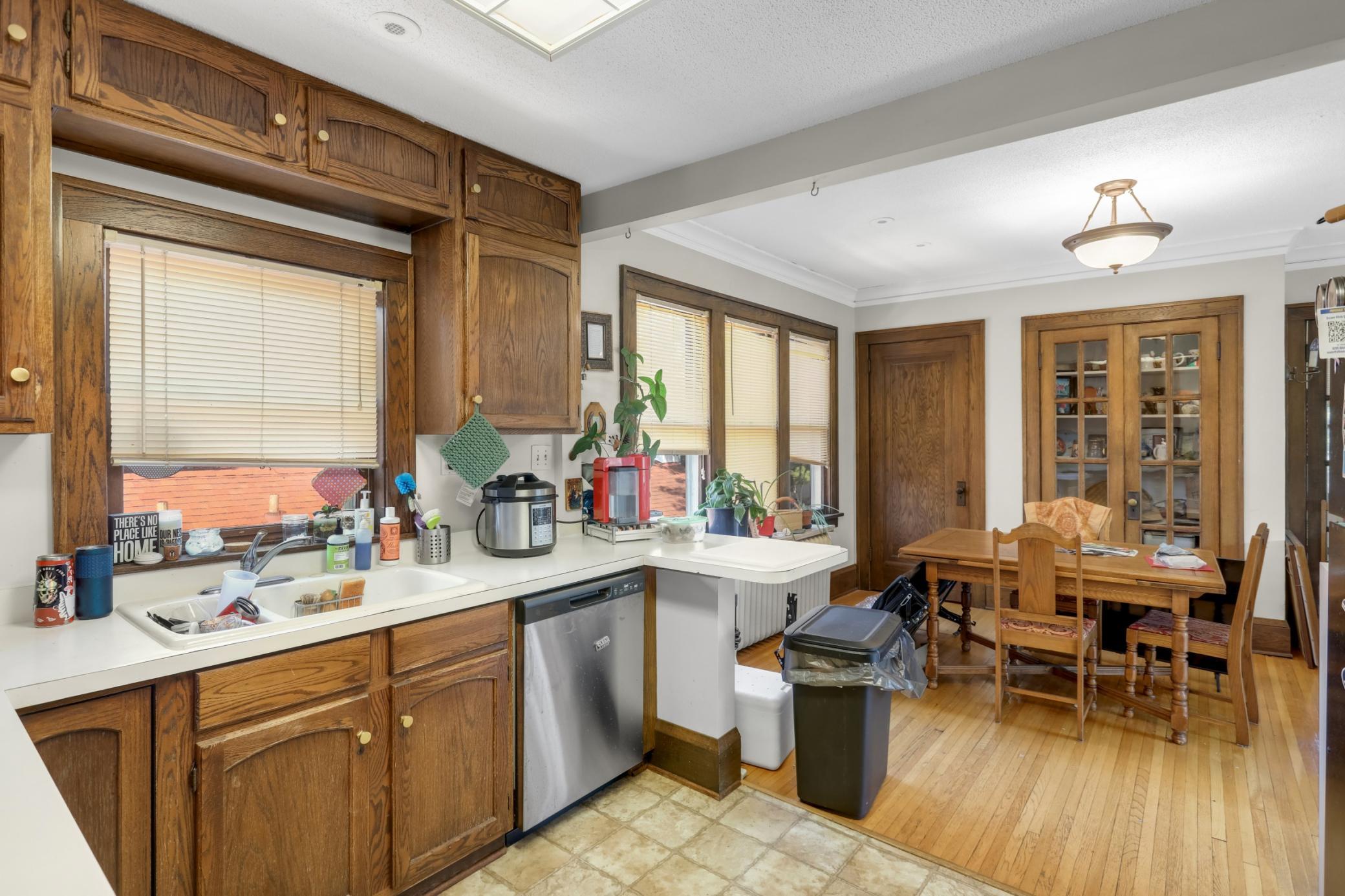 View of Residential Income at 51 Albert Street, Saint Paul MN 55105, Saint Paul (25 of 53) - Mike Wilen | Minnesota Team Real Estate