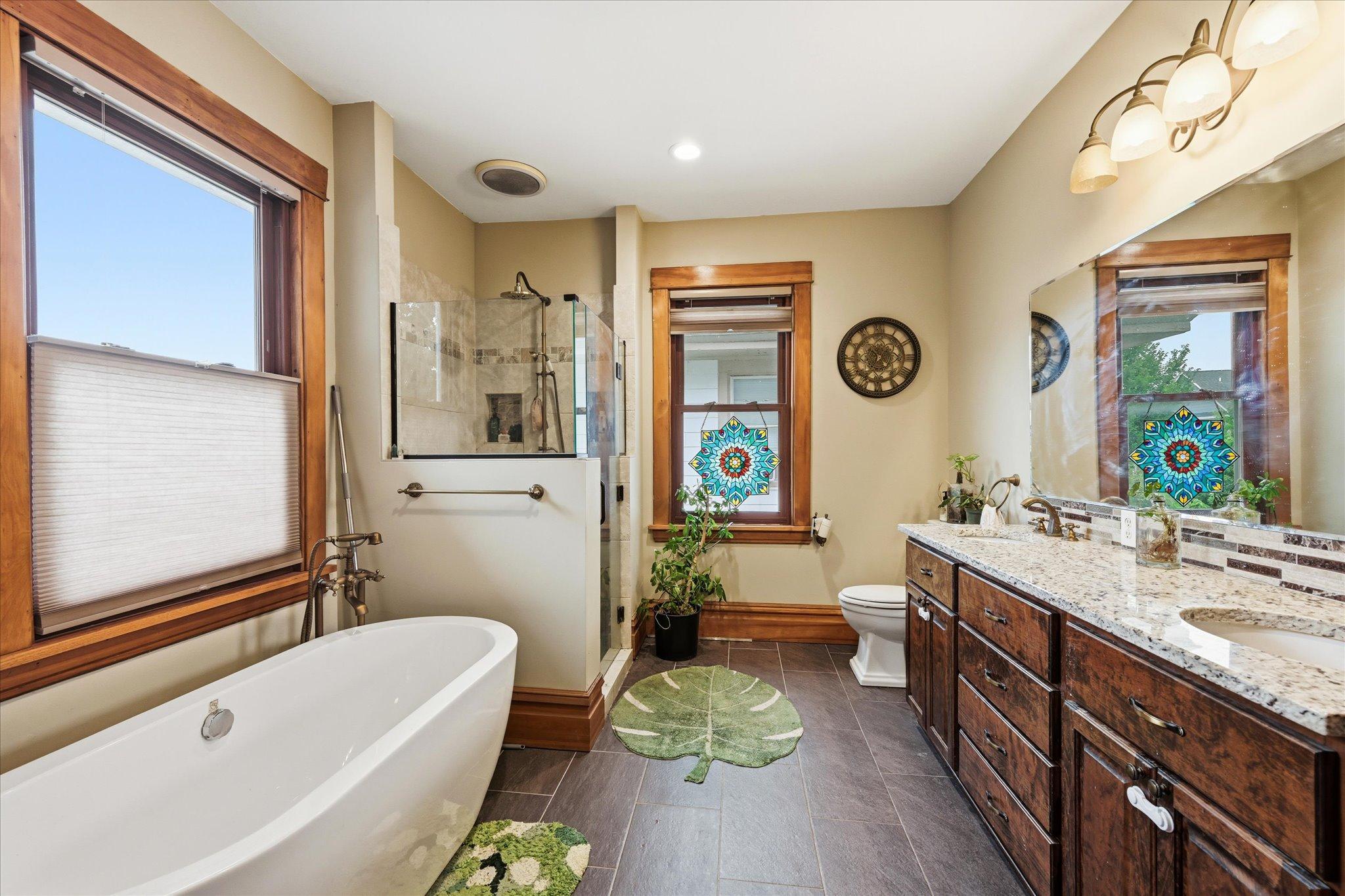 View of Residential at 923 Iglehart Avenue, Saint Paul MN 55104, Saint Paul (23 of 45) - Mike Wilen | Minnesota Team Real Estate