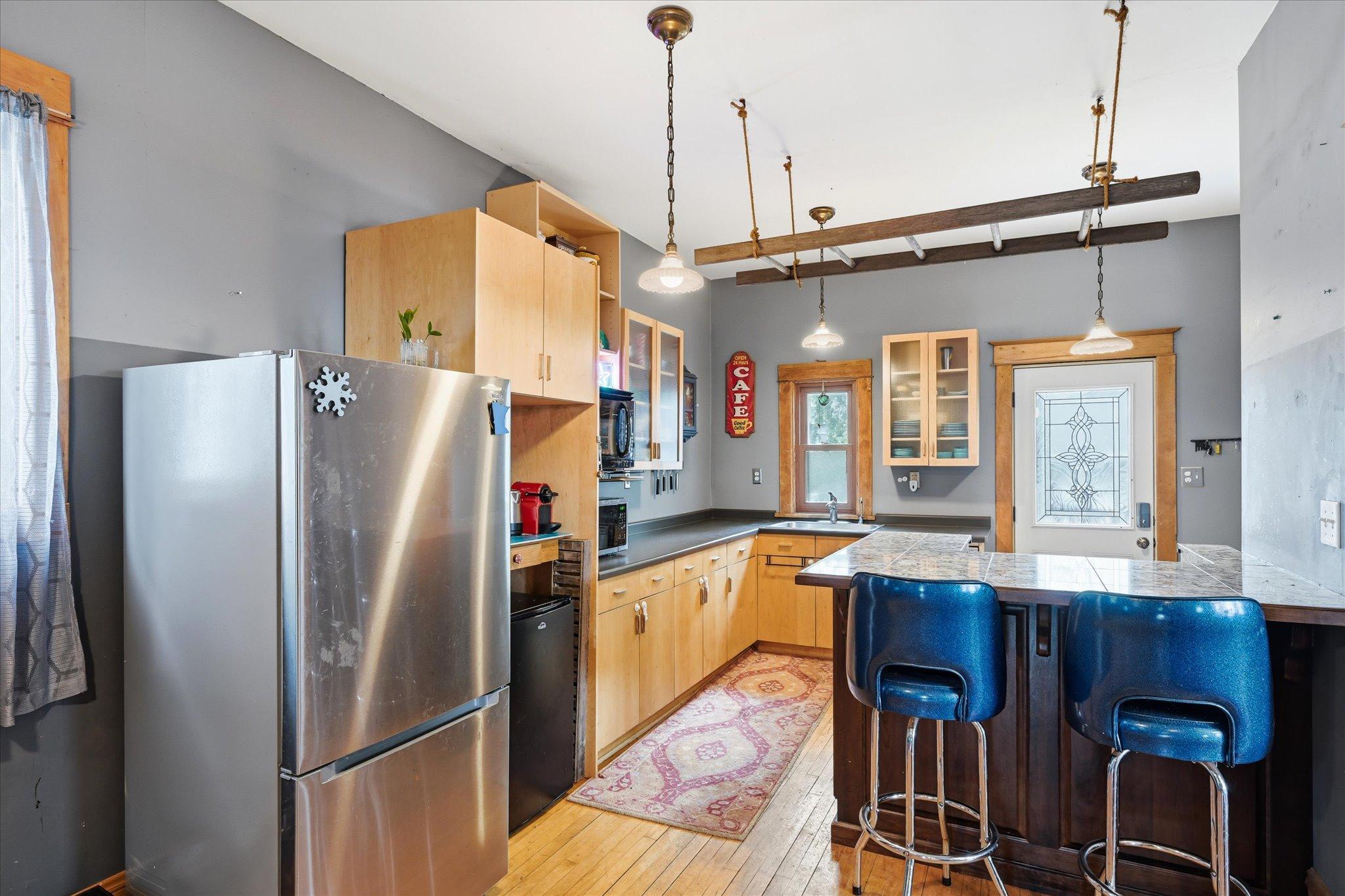 View of Residential at 923 Iglehart Avenue, Saint Paul MN 55104, Saint Paul (3 of 45) - Mike Wilen | Minnesota Team Real Estate