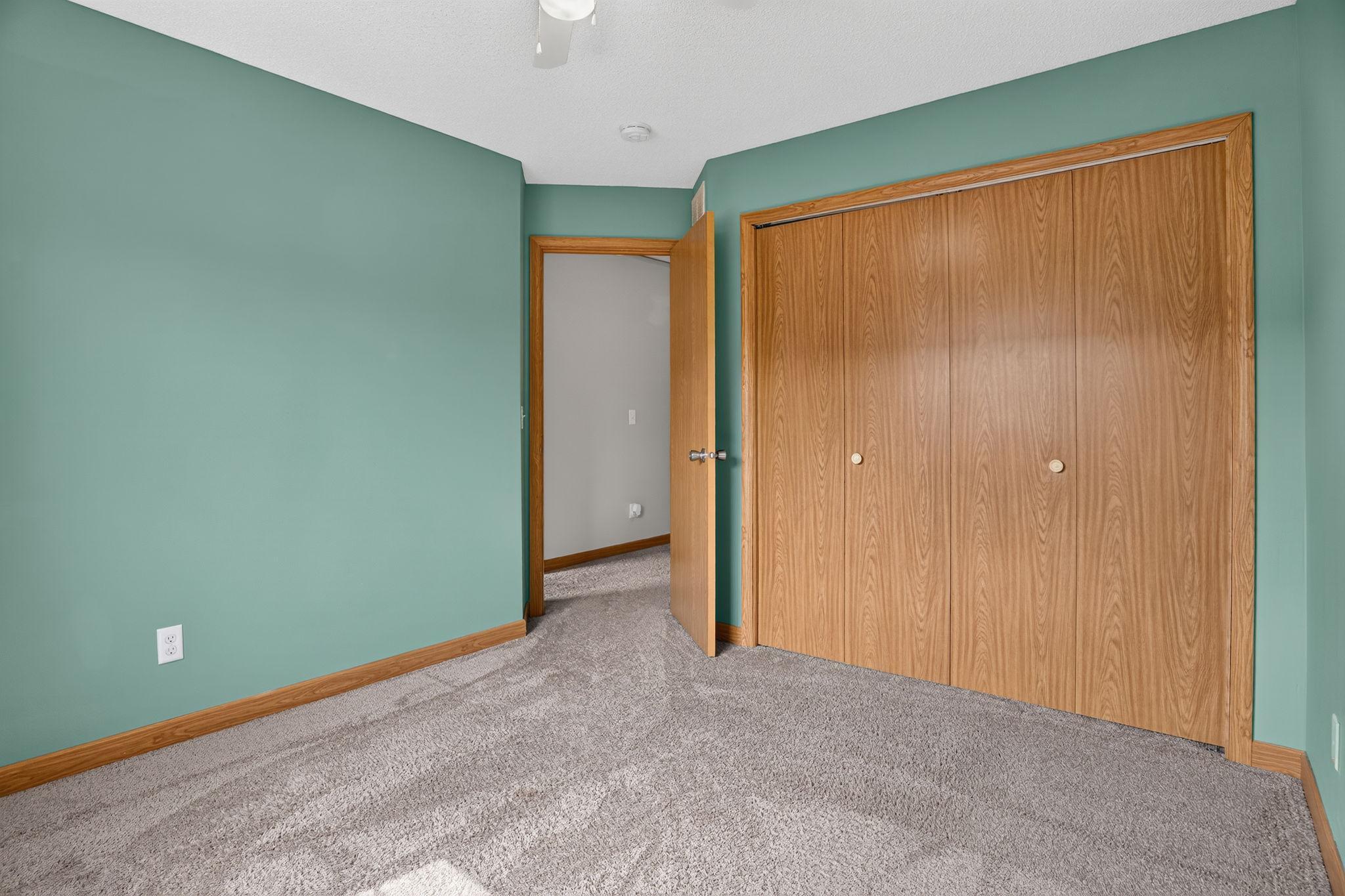 View of Residential at 3536 Genevieve Avenue, Oakdale MN 55128, Oakdale (21 of 34) - Mike Wilen | Minnesota Team Real Estate