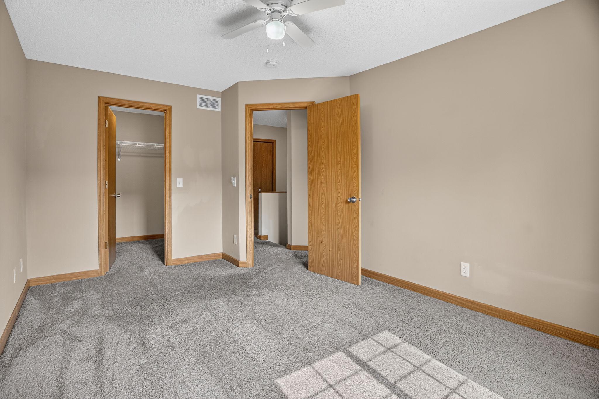 View of Residential at 3536 Genevieve Avenue, Oakdale MN 55128, Oakdale (18 of 34) - Mike Wilen | Minnesota Team Real Estate