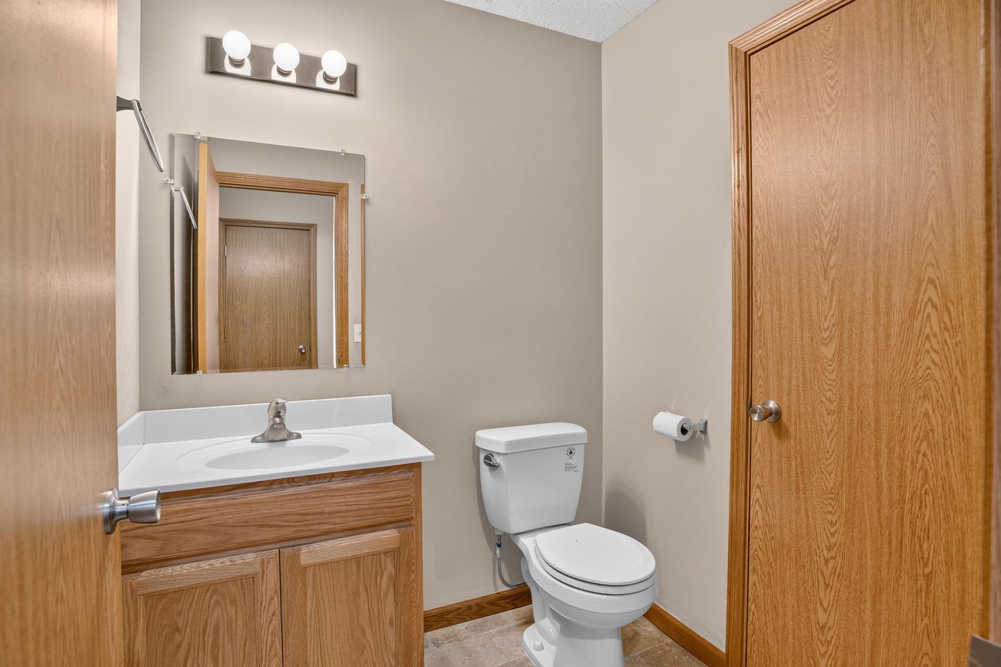 View of Residential at 3536 Genevieve Avenue, Oakdale MN 55128, Oakdale (15 of 34) - Mike Wilen | Minnesota Team Real Estate