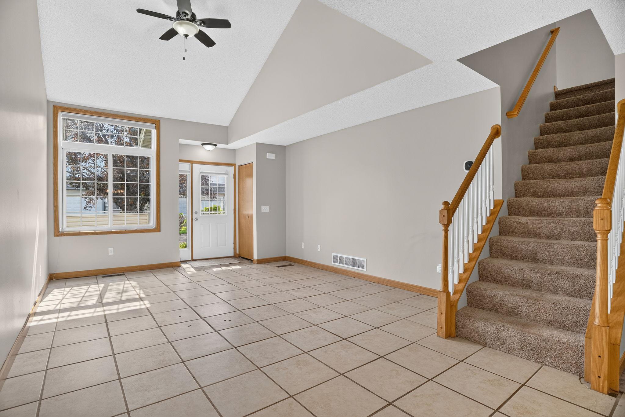 View of Residential at 3536 Genevieve Avenue, Oakdale MN 55128, Oakdale (9 of 34) - Mike Wilen | Minnesota Team Real Estate