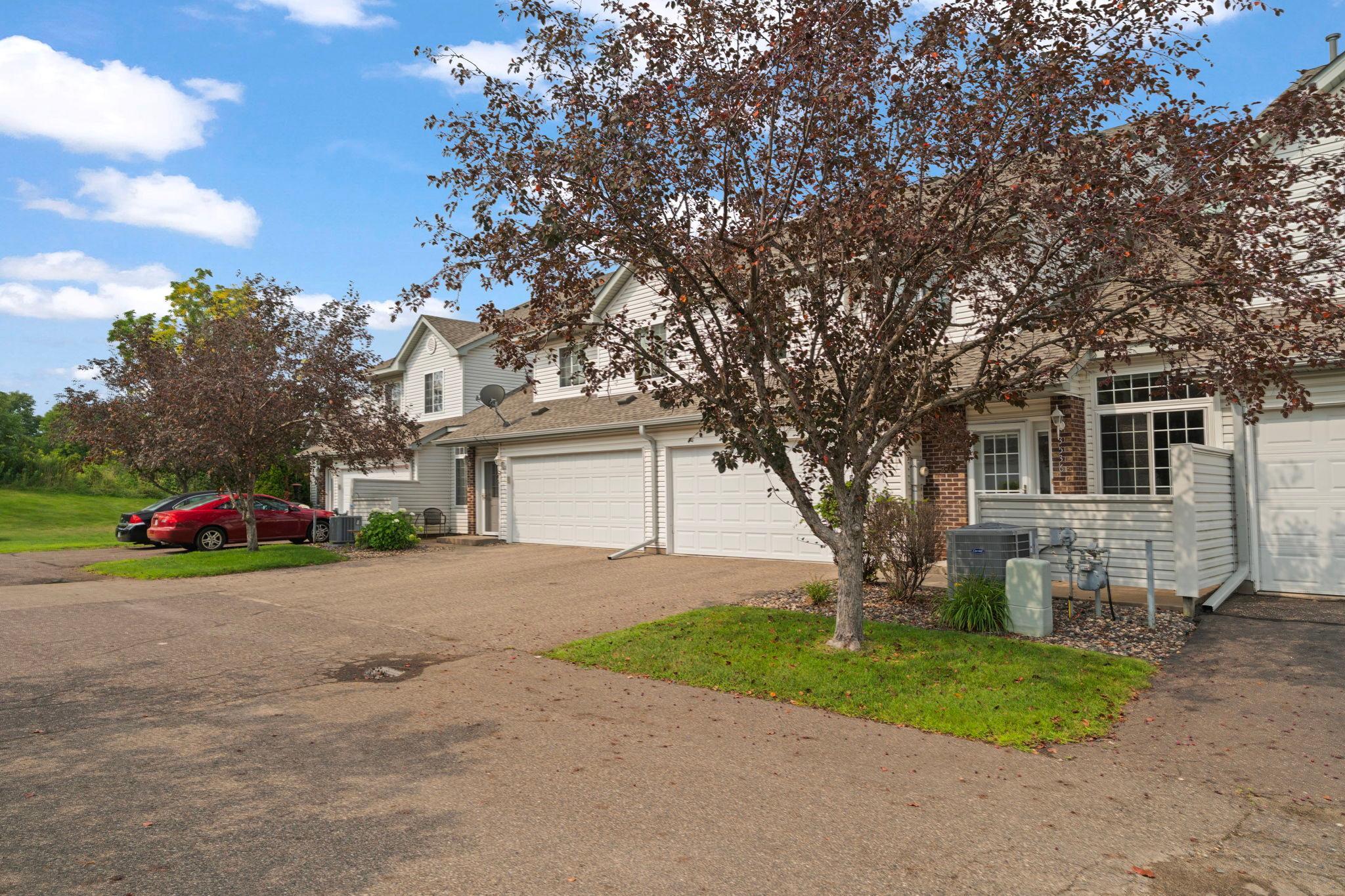 View of Residential at 3536 Genevieve Avenue, Oakdale MN 55128, Oakdale (6 of 34) - Mike Wilen | Minnesota Team Real Estate