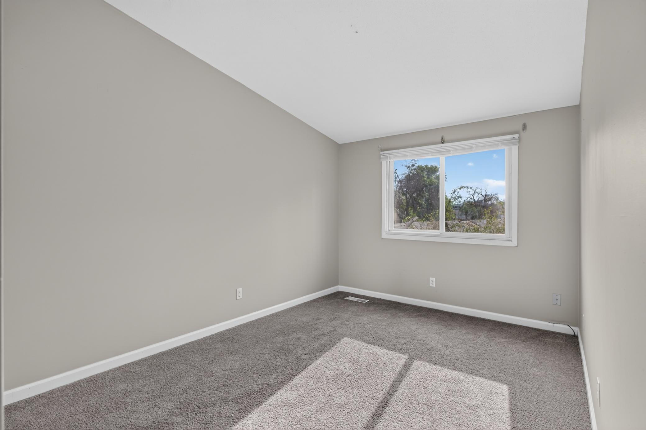 View of Residential at 7640 Hampshire Avenue, Brooklyn Park MN 55428, Brooklyn Park (27 of 41) - Mike Wilen | Minnesota Team Real Estate
