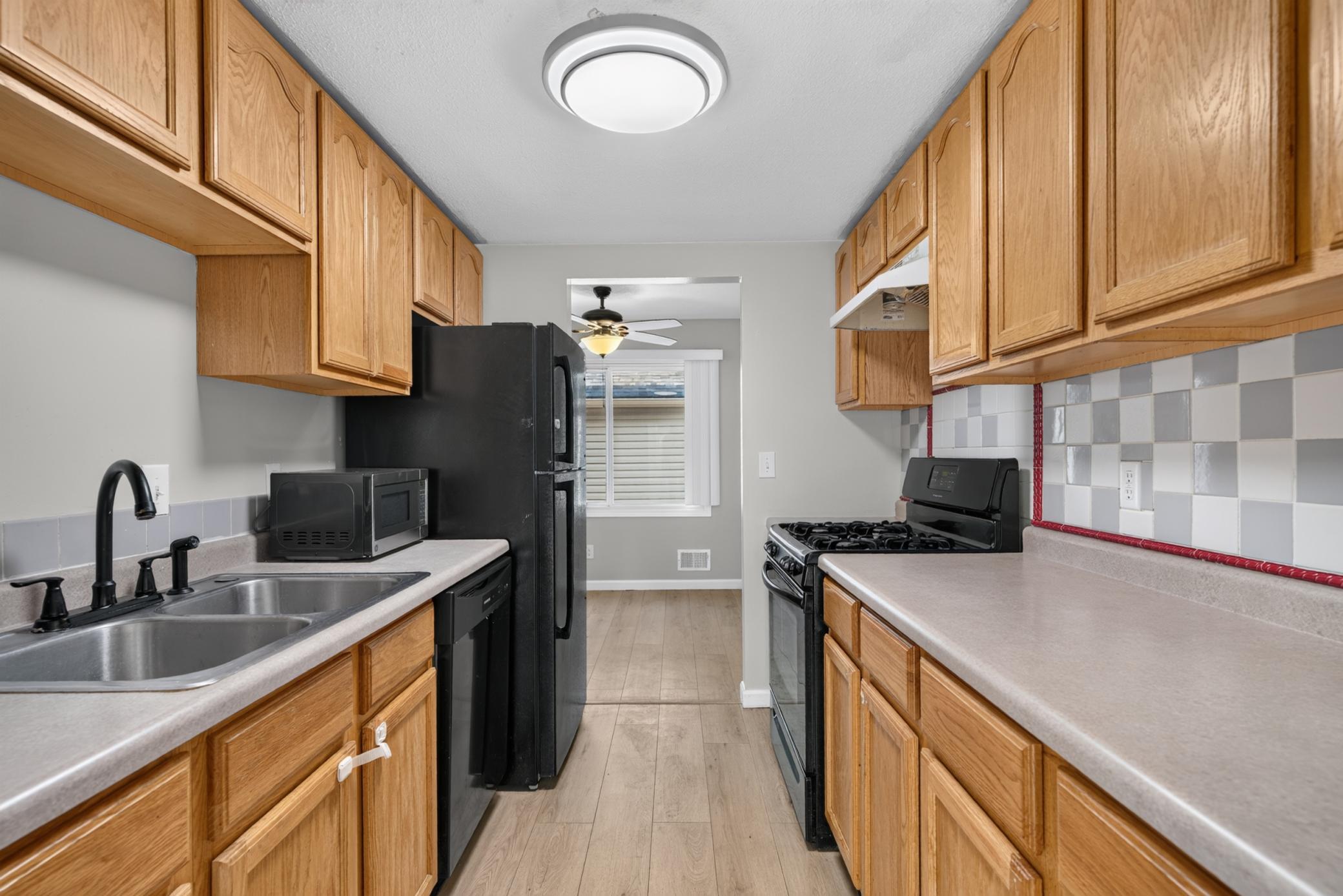 View of Residential at 7640 Hampshire Avenue, Brooklyn Park MN 55428, Brooklyn Park (10 of 41) - Mike Wilen | Minnesota Team Real Estate