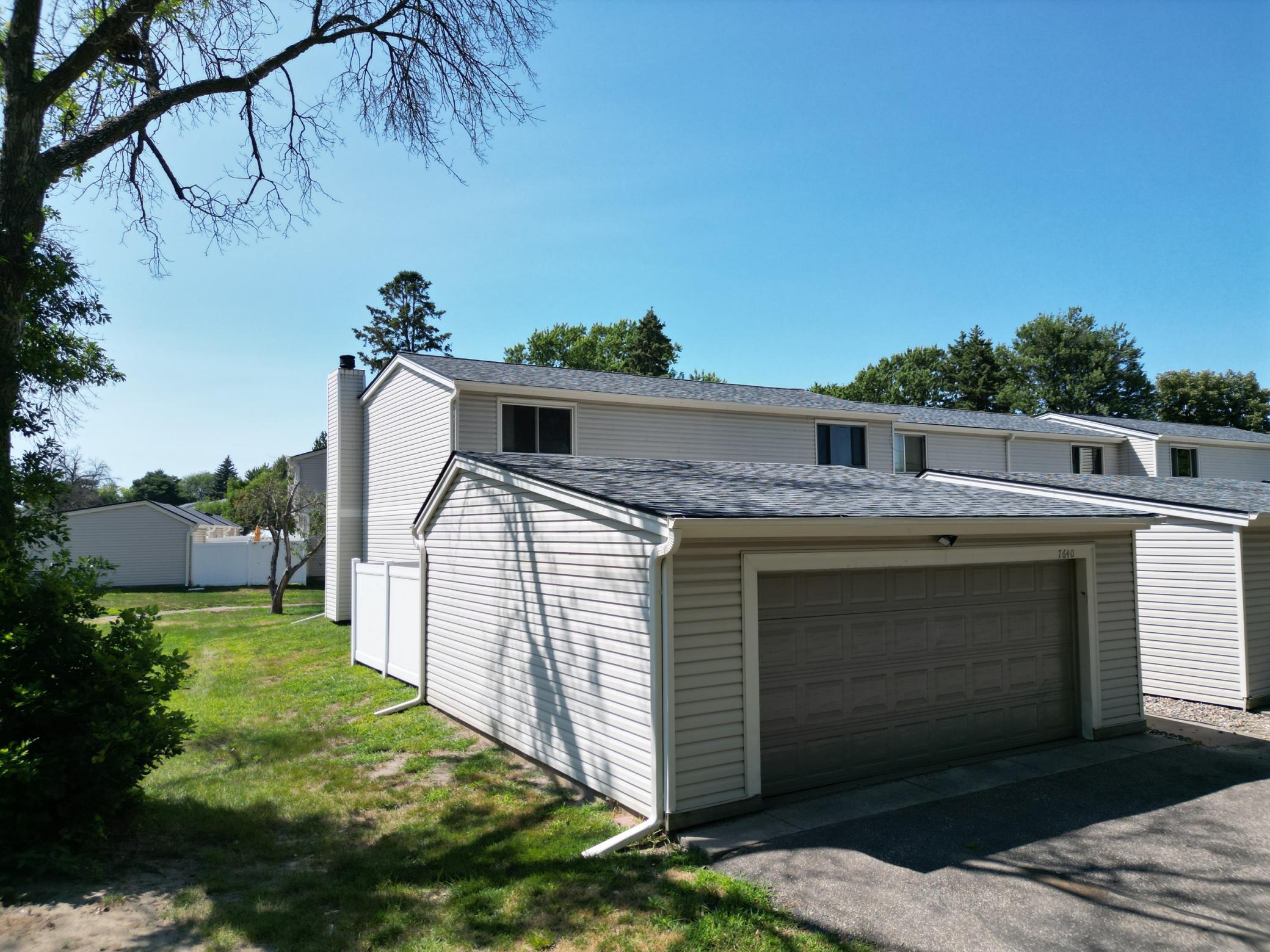 View of Residential at 7640 Hampshire Avenue, Brooklyn Park MN 55428, Brooklyn Park (2 of 41) - Mike Wilen | Minnesota Team Real Estate