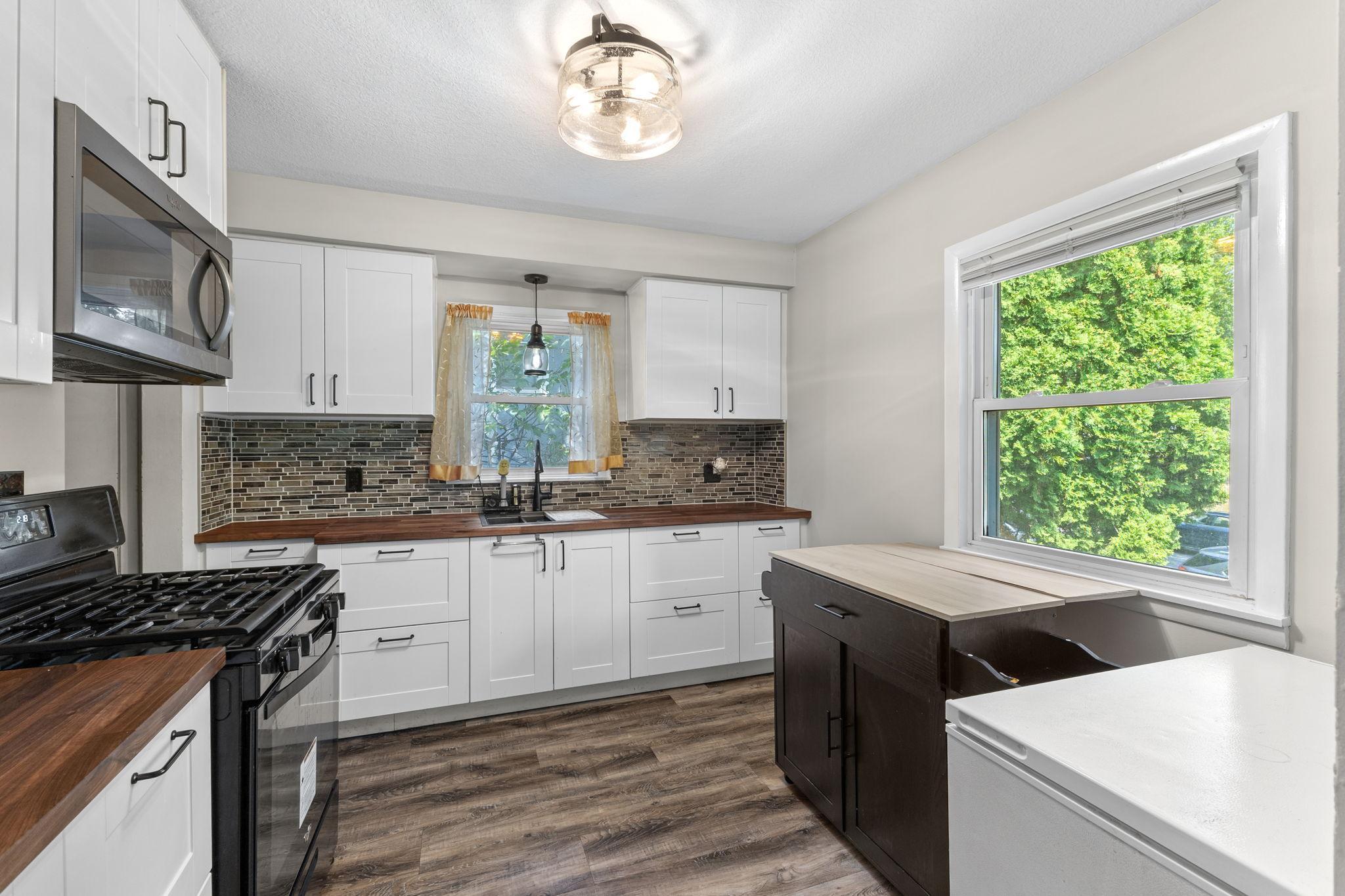 View of Residential at 3543 4th Street, Minneapolis MN 55412, Minneapolis (7 of 21) - Mike Wilen | Minnesota Team Real Estate