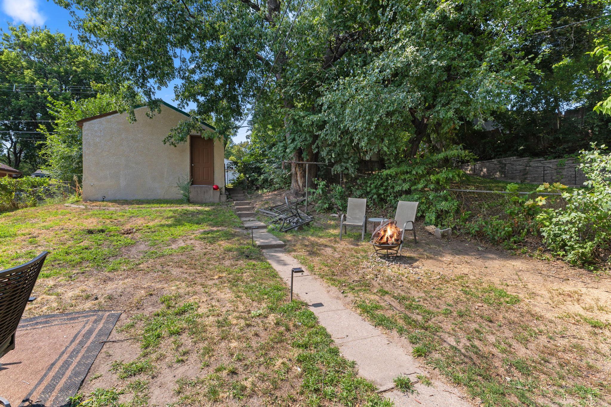 View of Residential at 3543 4th Street, Minneapolis MN 55412, Minneapolis (19 of 21) - Mike Wilen | Minnesota Team Real Estate