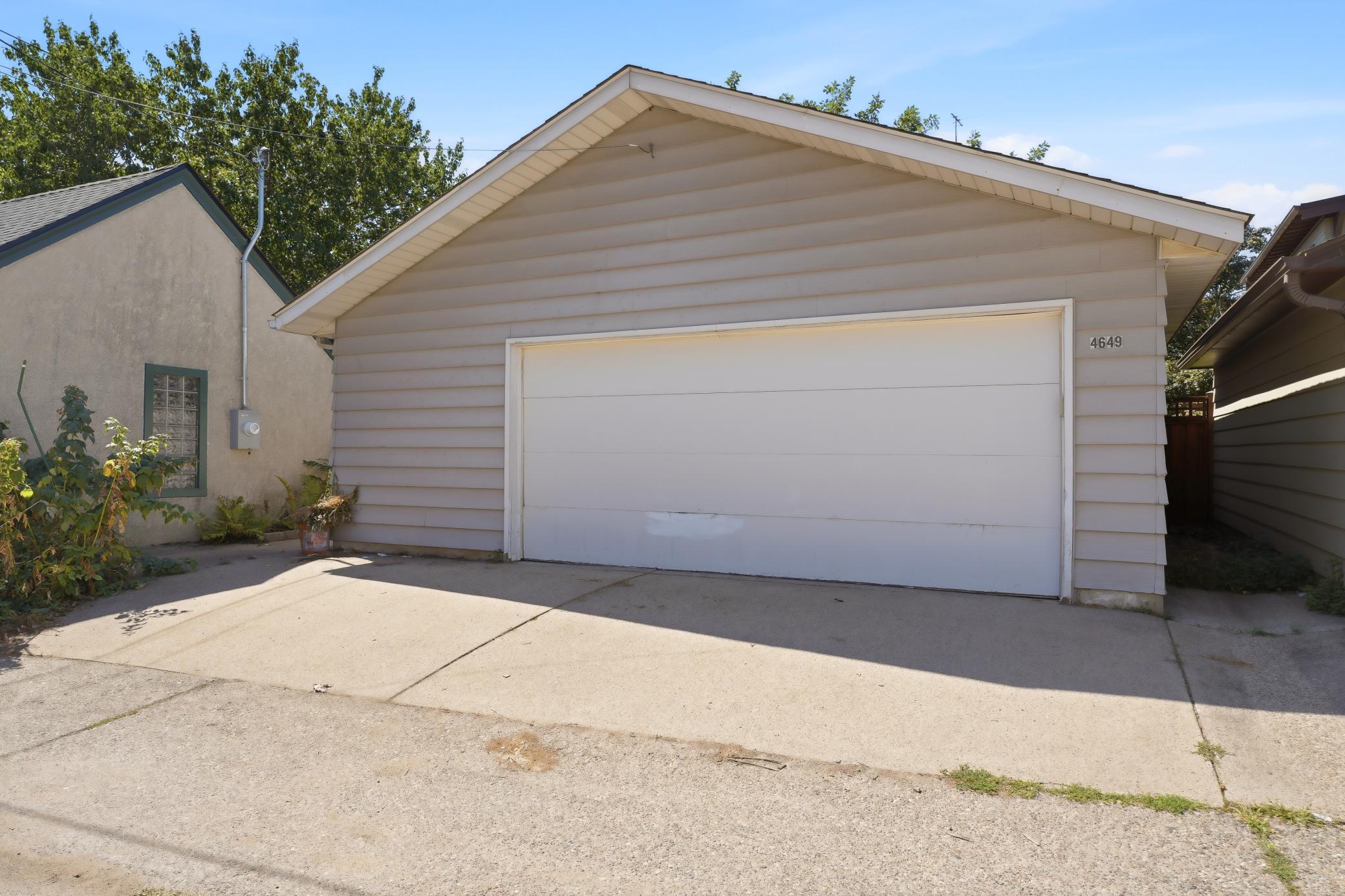 View of Residential at 4649 42nd Avenue, Minneapolis MN 55406, Minneapolis (28 of 34) - Mike Wilen | Minnesota Team Real Estate