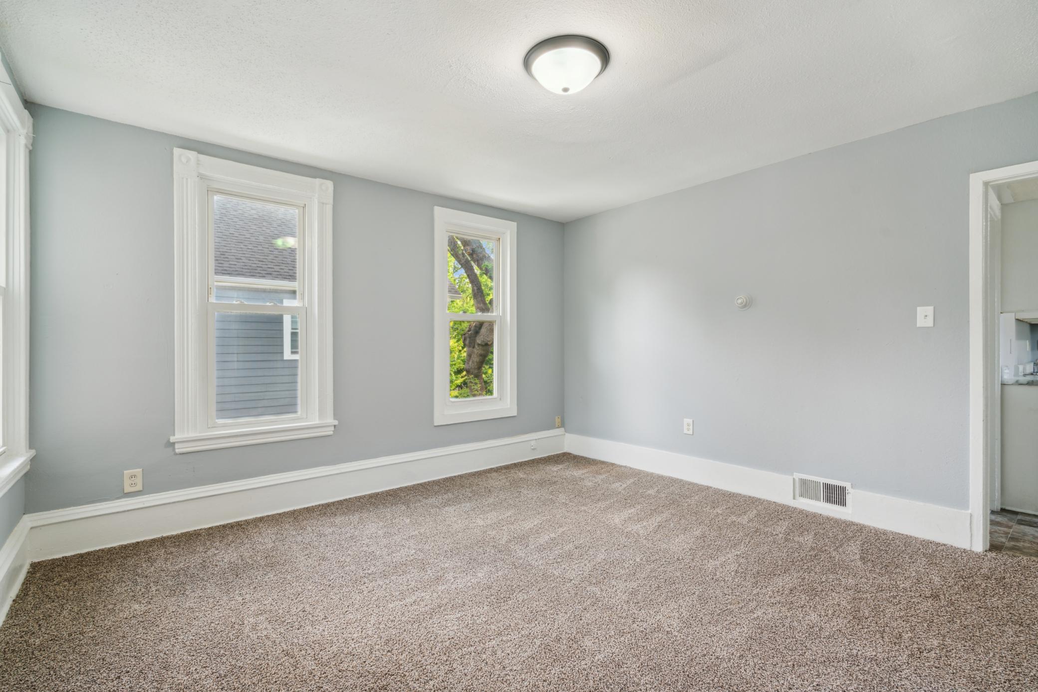 View of Residential Income at 2512 6th Street, Minneapolis MN 55411, Minneapolis (22 of 68) - Mike Wilen | Minnesota Team Real Estate