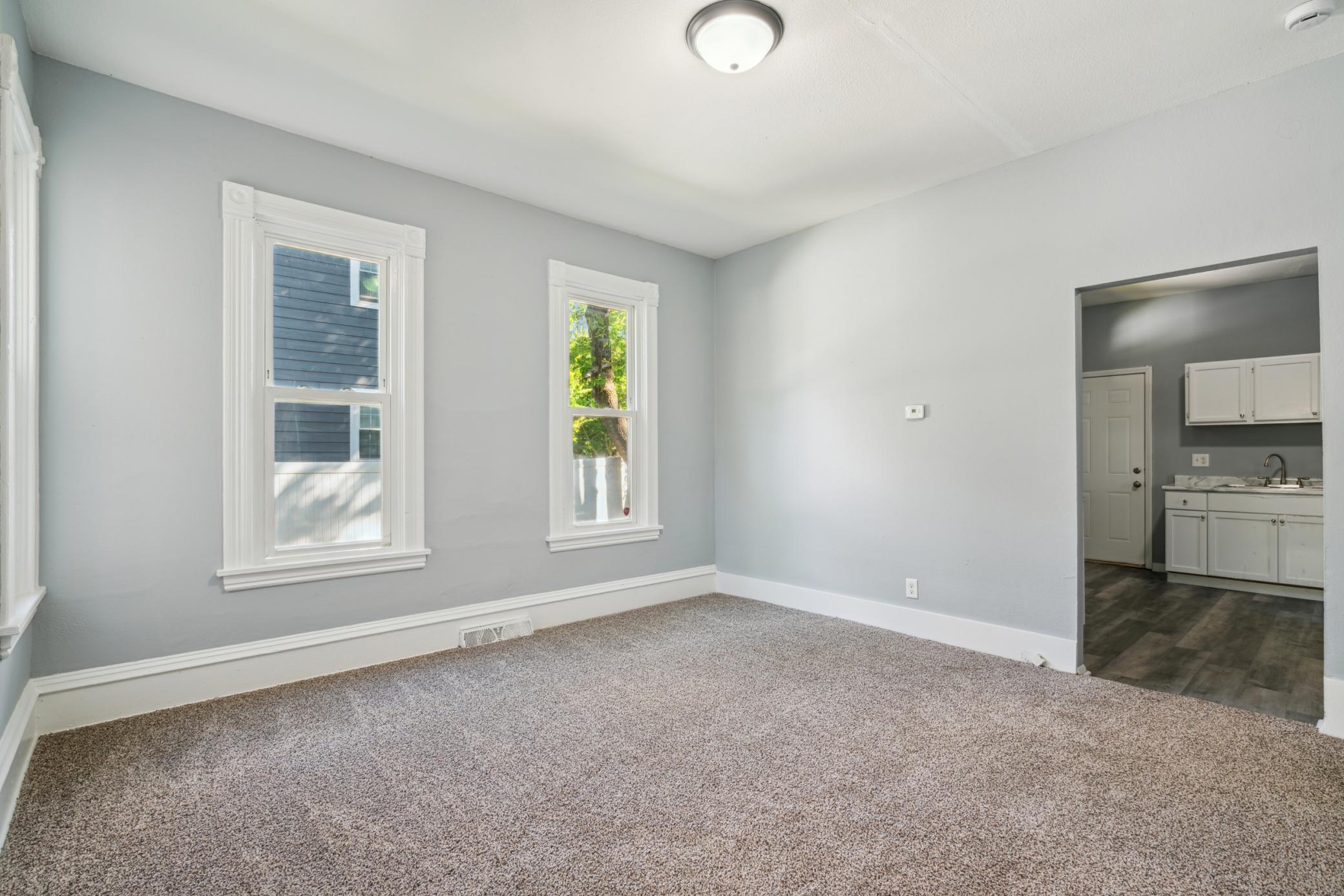 View of Residential Income at 2512 6th Street, Minneapolis MN 55411, Minneapolis (18 of 68) - Mike Wilen | Minnesota Team Real Estate