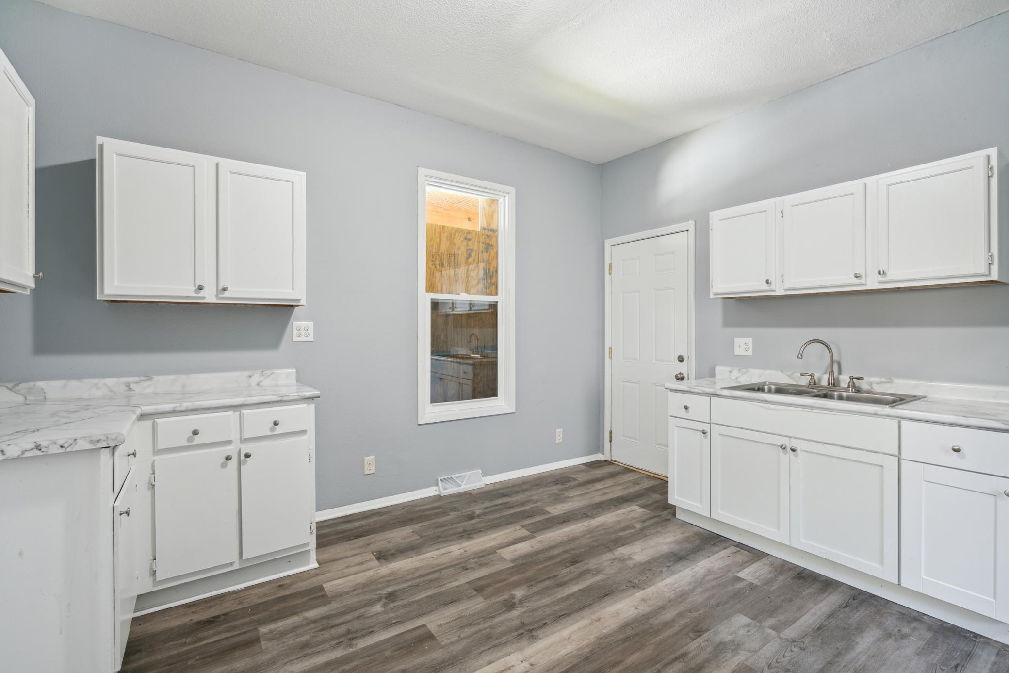 View of Residential Income at 2512 6th Street, Minneapolis MN 55411, Minneapolis (8 of 68) - Mike Wilen | Minnesota Team Real Estate