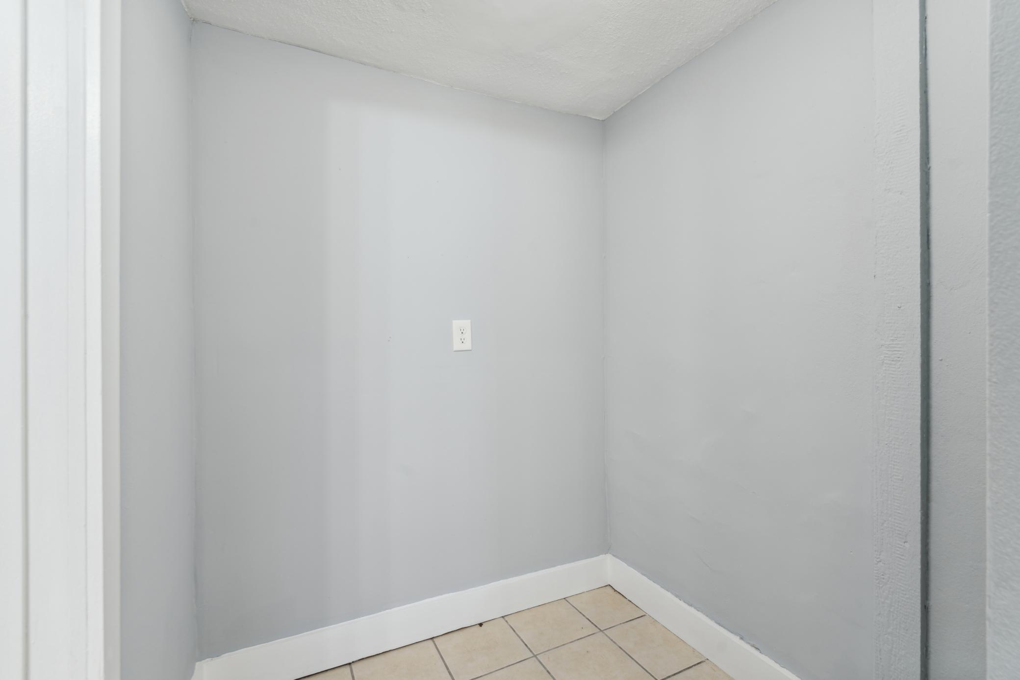View of Residential Income at 2512 6th Street, Minneapolis MN 55411, Minneapolis (56 of 68) - Mike Wilen | Minnesota Team Real Estate