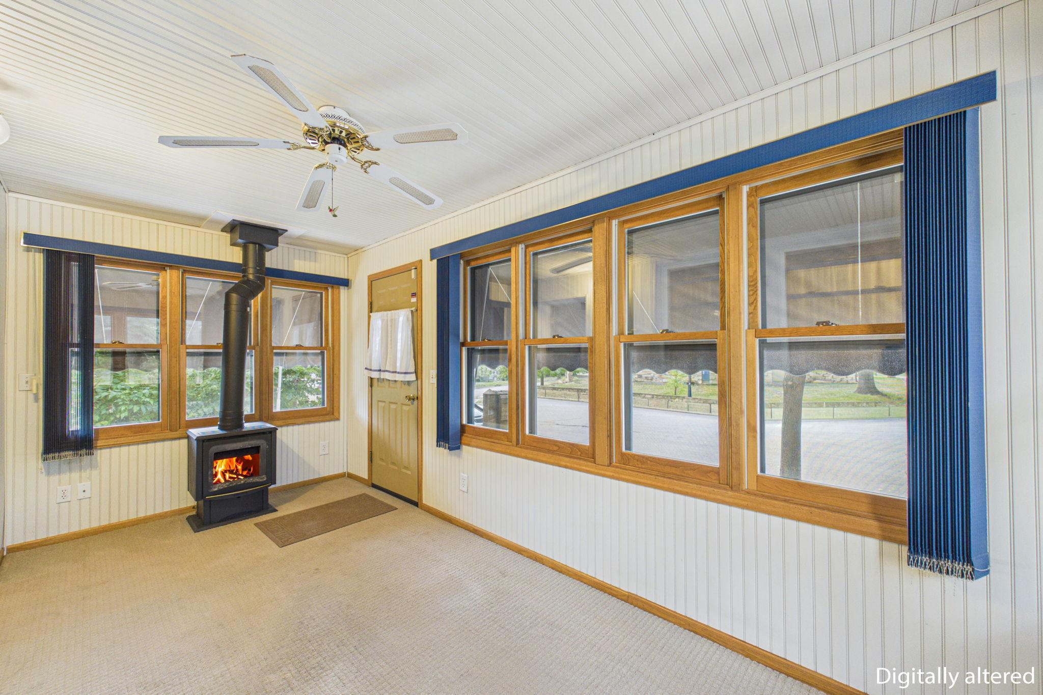 View of Residential at 992 Matilda Street, Saint Paul MN 55117, Saint Paul (3 of 31) - Mike Wilen | Minnesota Team Real Estate