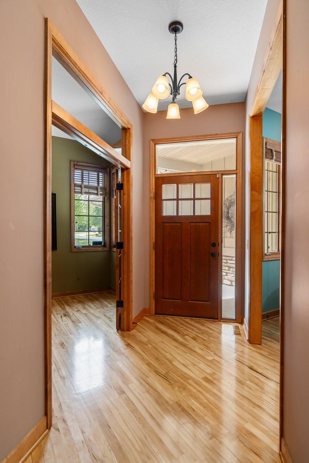 View of Residential at 9363 Libby Lane, Eden Prairie MN 55347, Eden Prairie (6 of 51) - Mike Wilen | Minnesota Team Real Estate