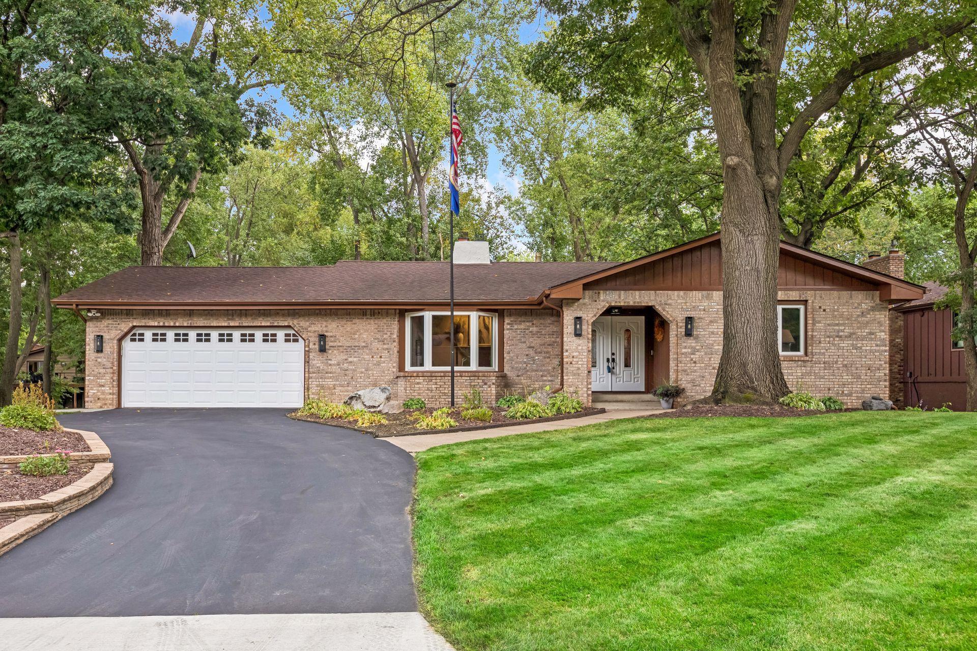View of Residential at 5505 Danube Road, Fridley MN 55432, Fridley - Mike Wilen | Minnesota Team Real Estate