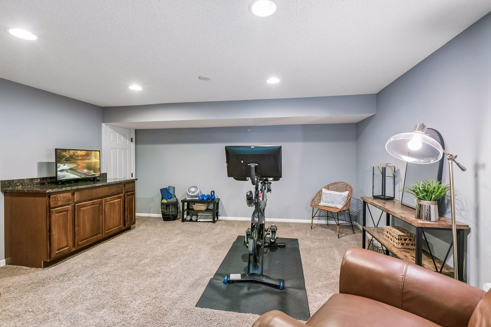 View of Residential at 5505 Danube Road, Fridley MN 55432, Fridley (38 of 58) - Mike Wilen | Minnesota Team Real Estate