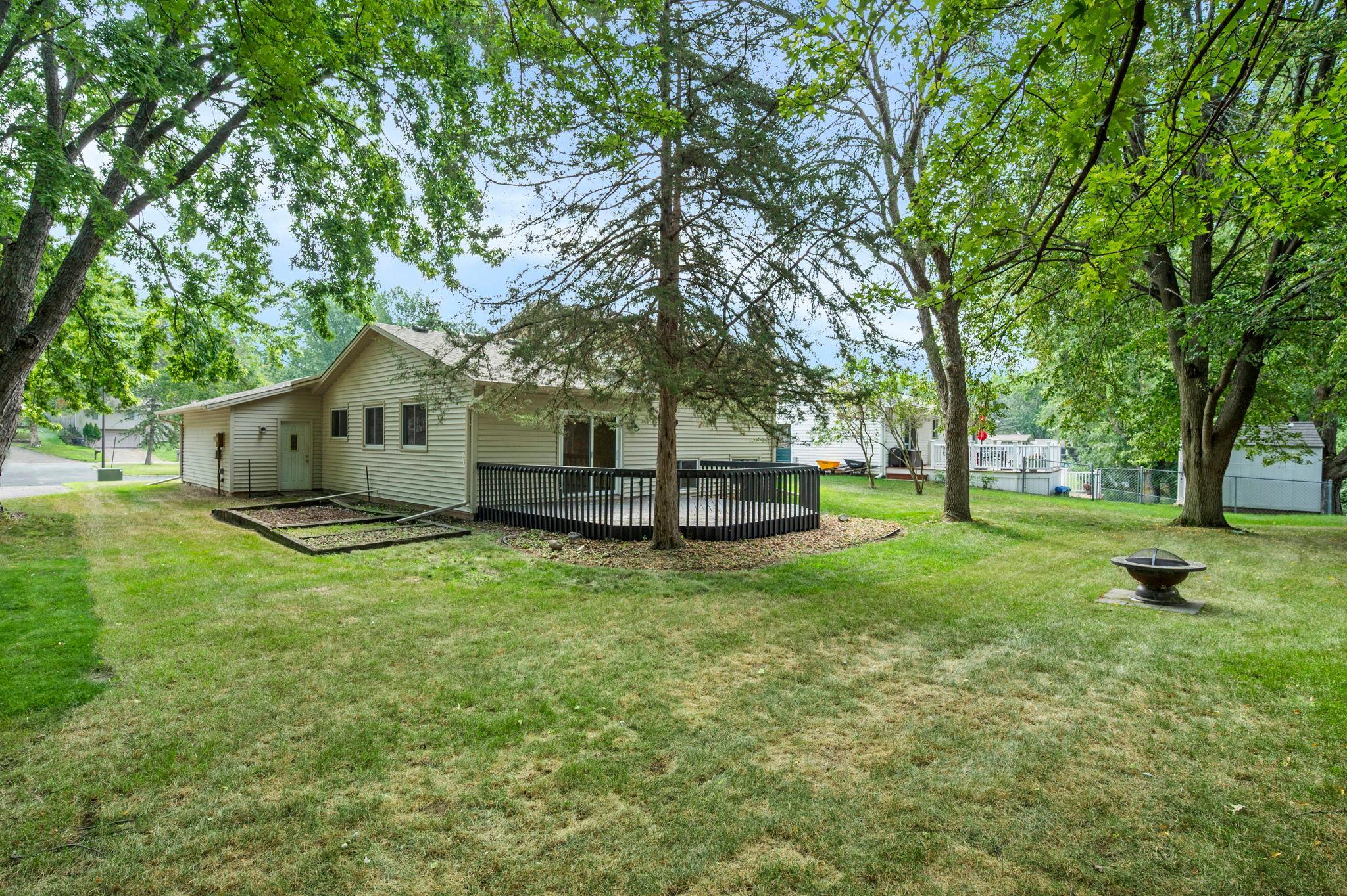 View of Residential at 6770 Woodhill Trail, Eden Prairie MN 55346, Eden Prairie (19 of 23) - Mike Wilen | Minnesota Team Real Estate