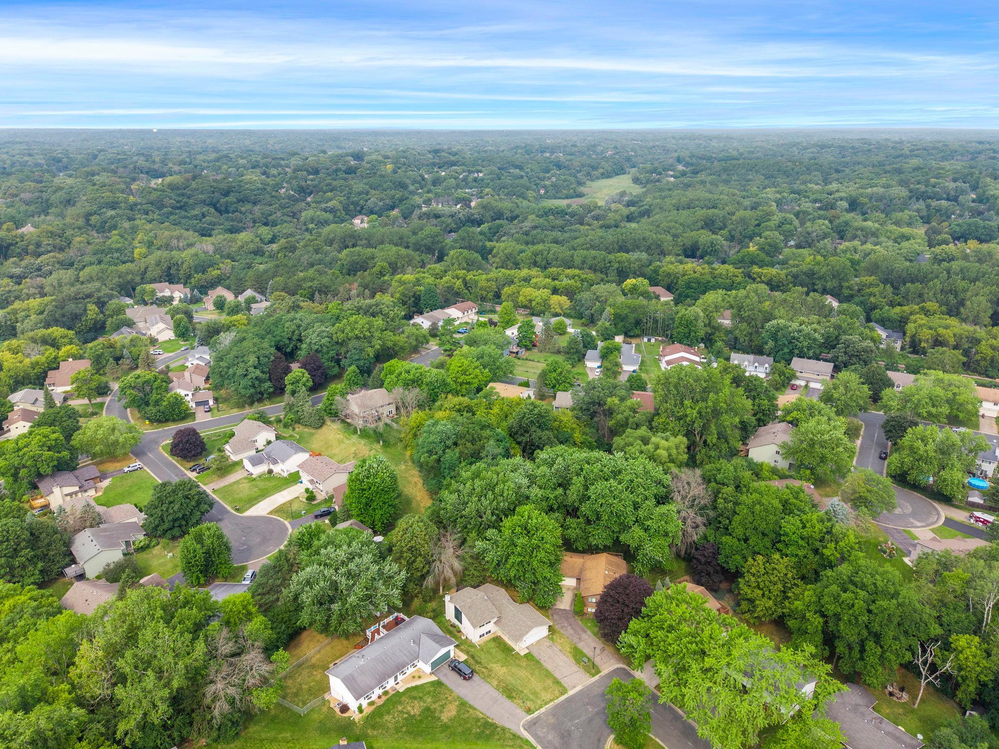 View of Residential at 6770 Woodhill Trail, Eden Prairie MN 55346, Eden Prairie (22 of 23) - Mike Wilen | Minnesota Team Real Estate