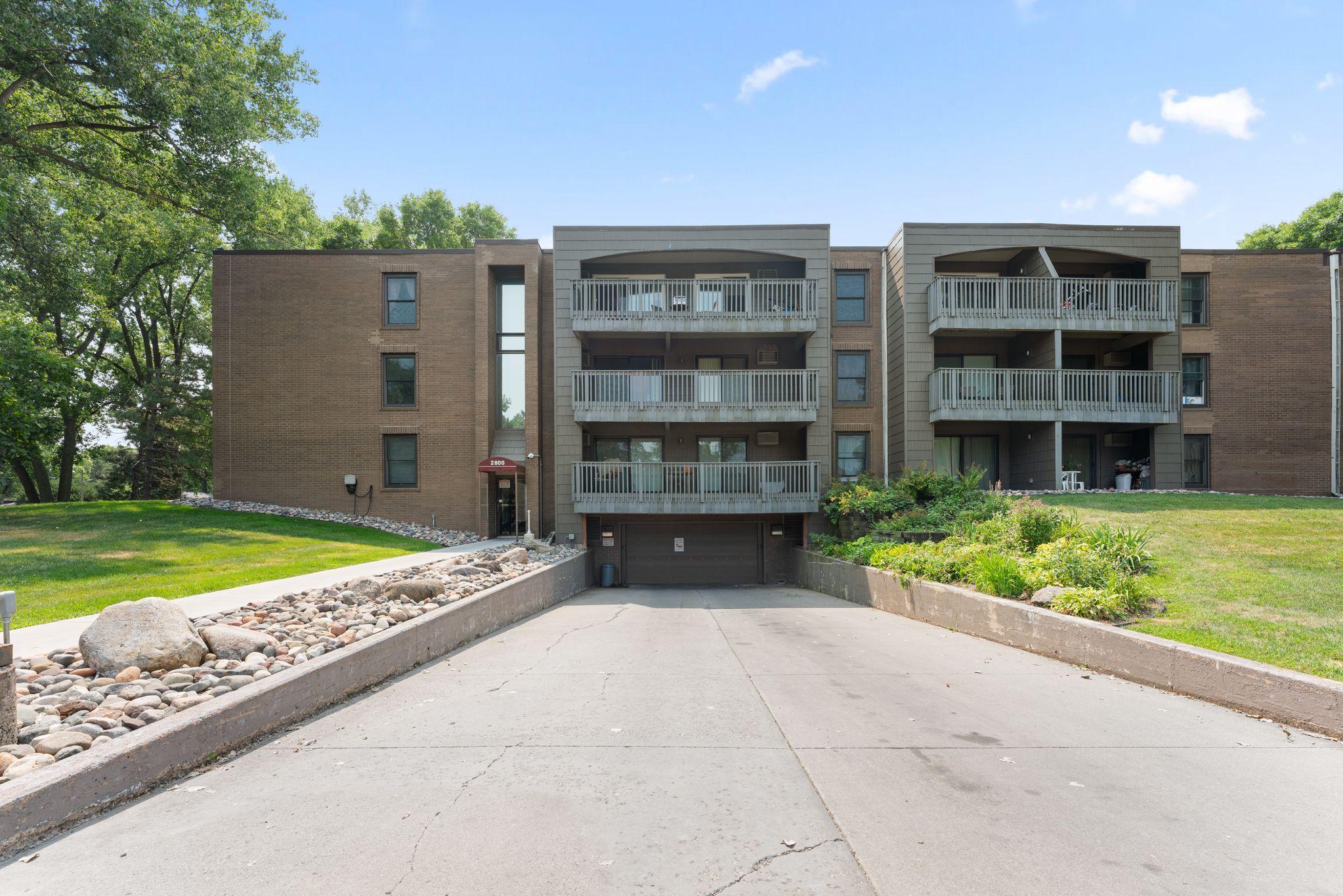 View of Residential at 2800 Hamline Avenue #313, Roseville MN 55113, Roseville (15 of 16) - Mike Wilen | Minnesota Team Real Estate