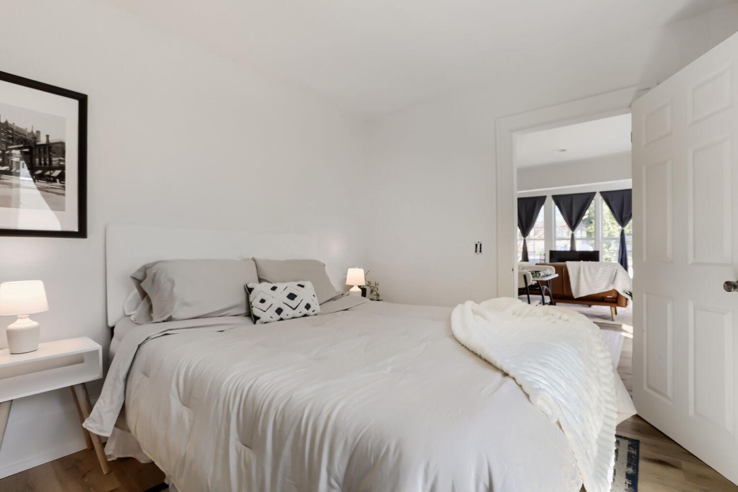 View of Residential at 3123 Knox Avenue, Minneapolis MN 55411, Minneapolis (12 of 17) - Mike Wilen | Minnesota Team Real Estate