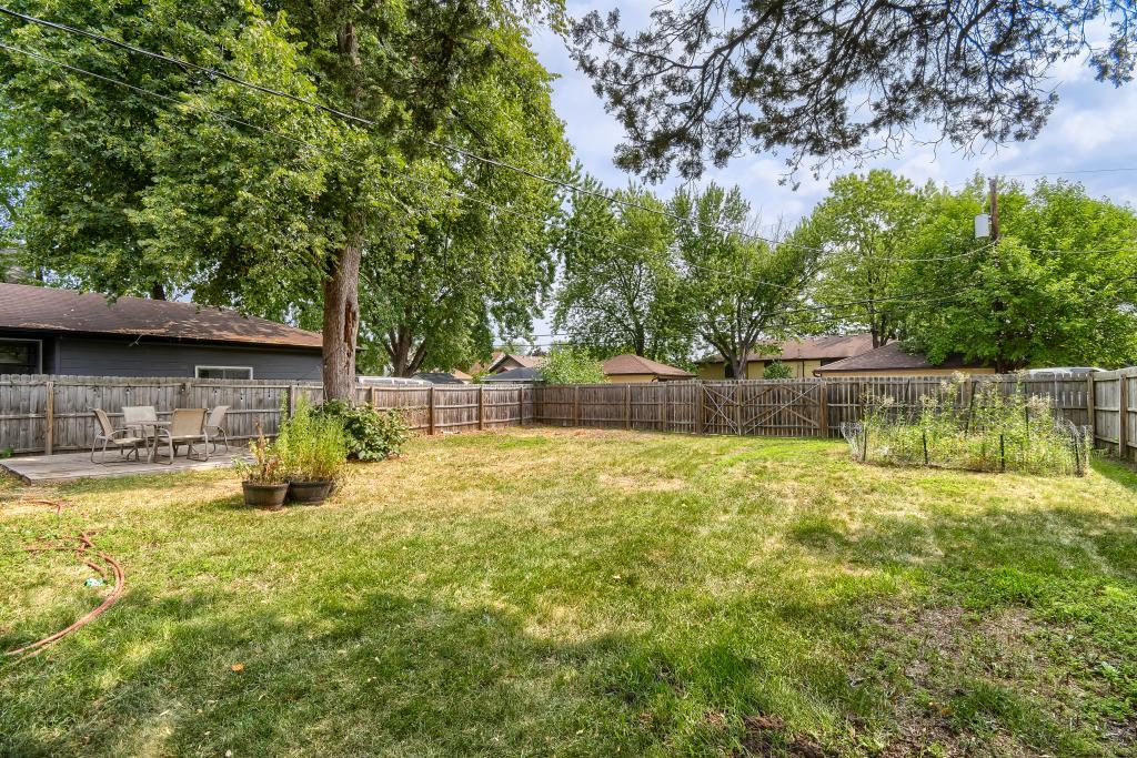 View of Residential at 3912 Vera Cruz Avenue, Robbinsdale MN 55422, Robbinsdale (15 of 15) - Mike Wilen | Minnesota Team Real Estate