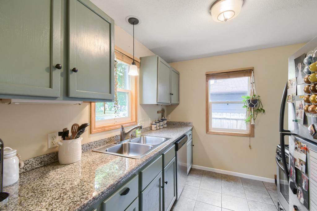 View of Residential at 3912 Vera Cruz Avenue, Robbinsdale MN 55422, Robbinsdale (5 of 15) - Mike Wilen | Minnesota Team Real Estate