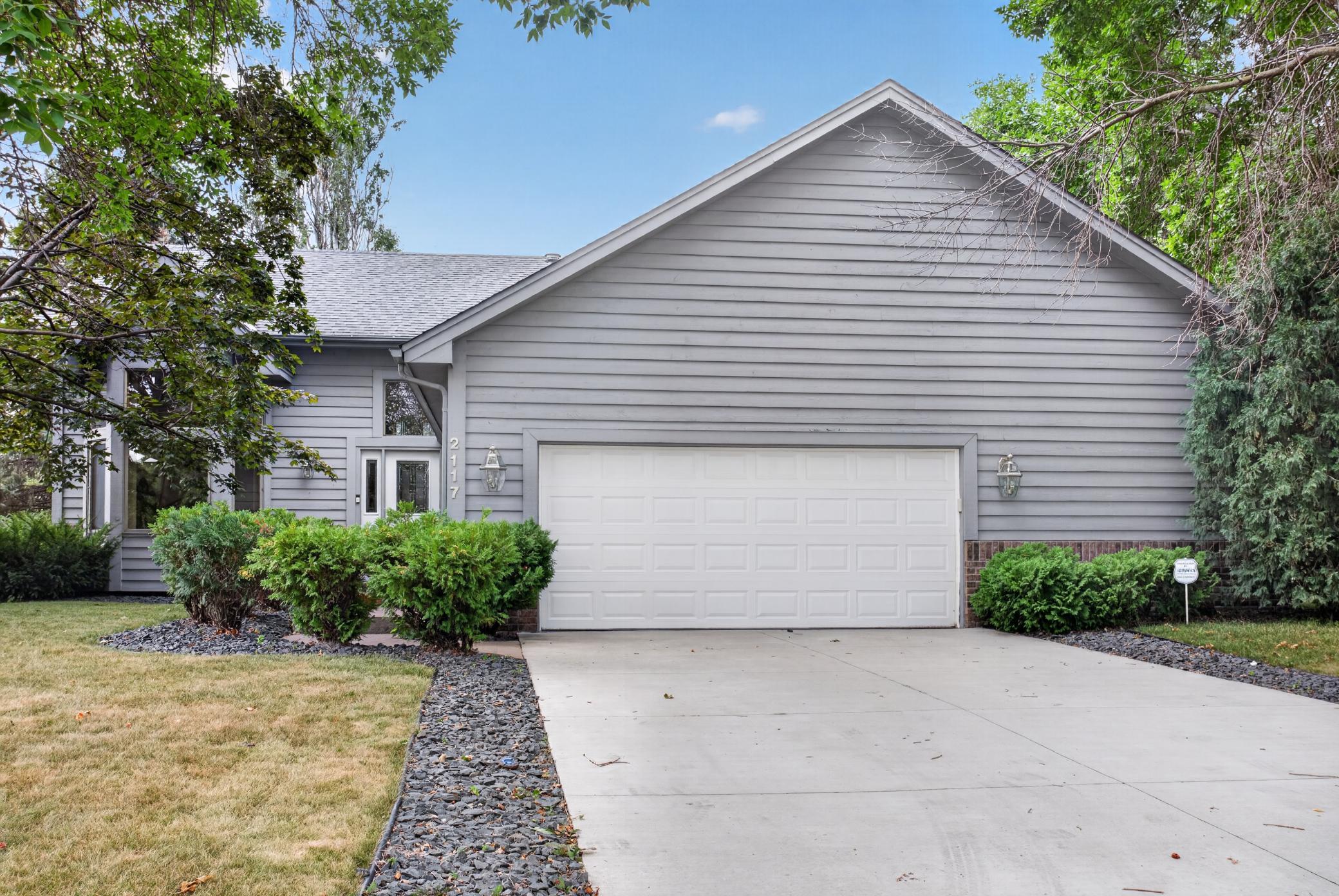 View of Residential at 2117 Edinbrook Terrace, Brooklyn Park MN 55443, Brooklyn Park (2 of 41) - Mike Wilen | Minnesota Team Real Estate