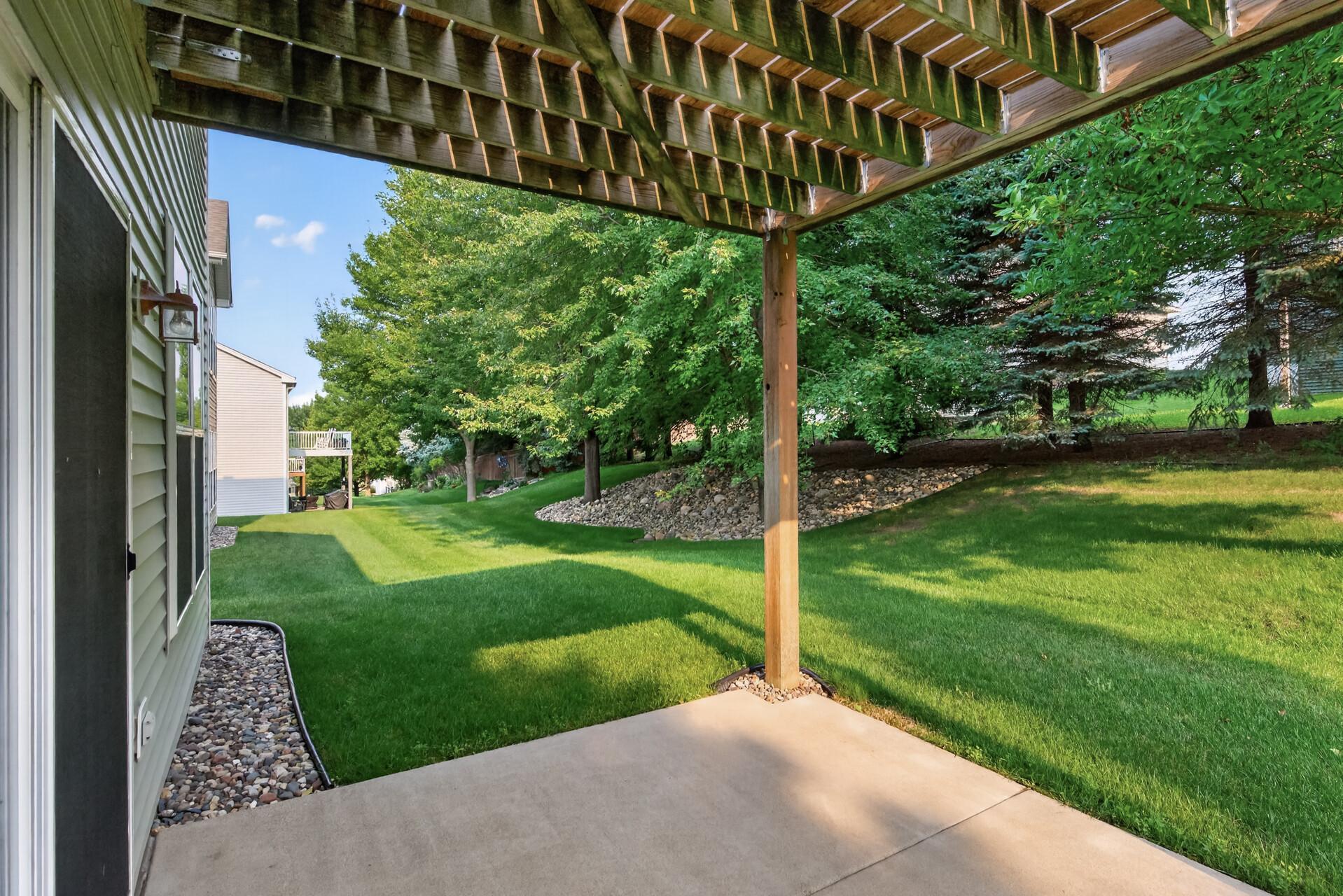 View of Residential at 10986 Thone Road, Woodbury MN 55129, Woodbury (43 of 47) - Mike Wilen | Minnesota Team Real Estate