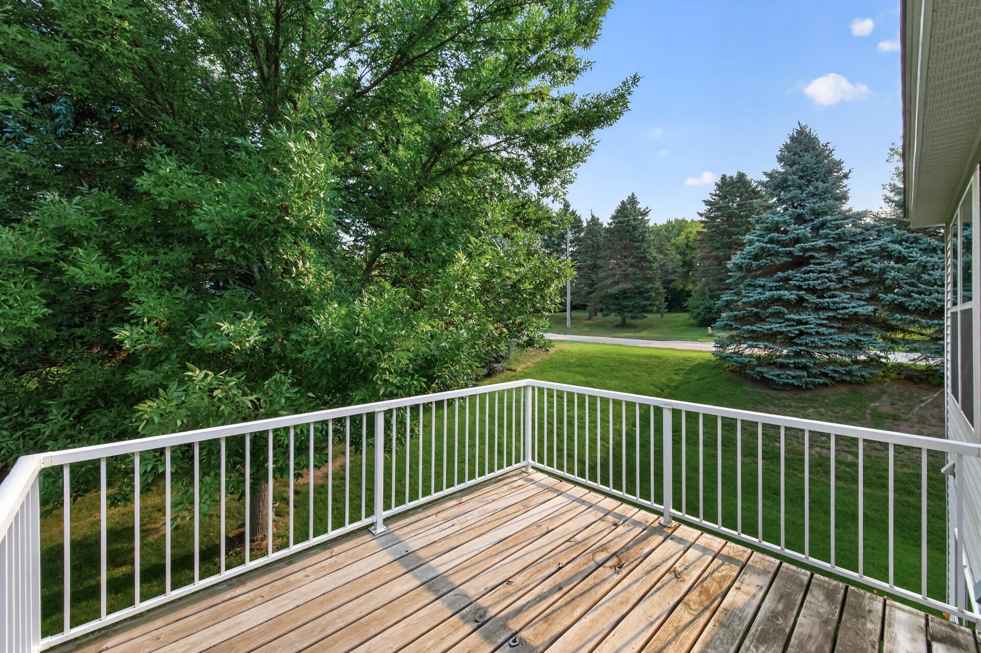 View of Residential at 10986 Thone Road, Woodbury MN 55129, Woodbury (44 of 47) - Mike Wilen | Minnesota Team Real Estate