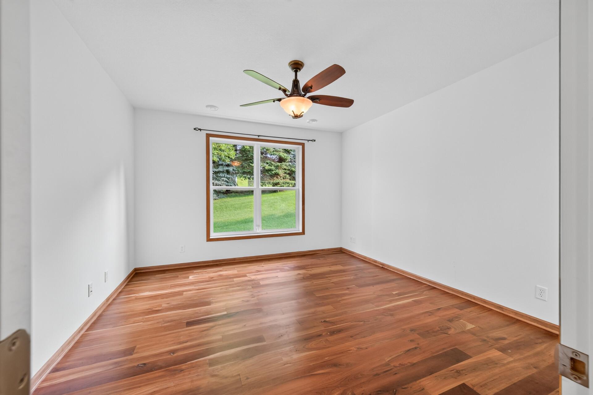 View of Residential at 10986 Thone Road, Woodbury MN 55129, Woodbury (28 of 47) - Mike Wilen | Minnesota Team Real Estate