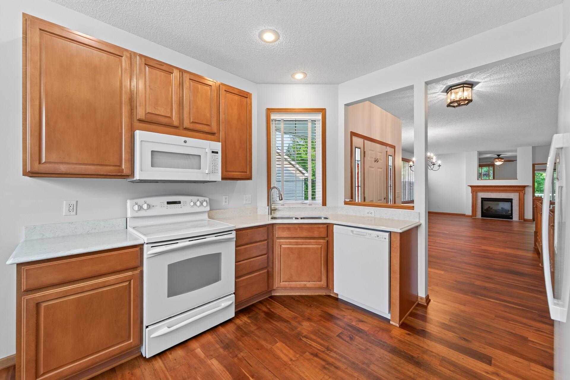 View of Residential at 10986 Thone Road, Woodbury MN 55129, Woodbury (5 of 47) - Mike Wilen | Minnesota Team Real Estate