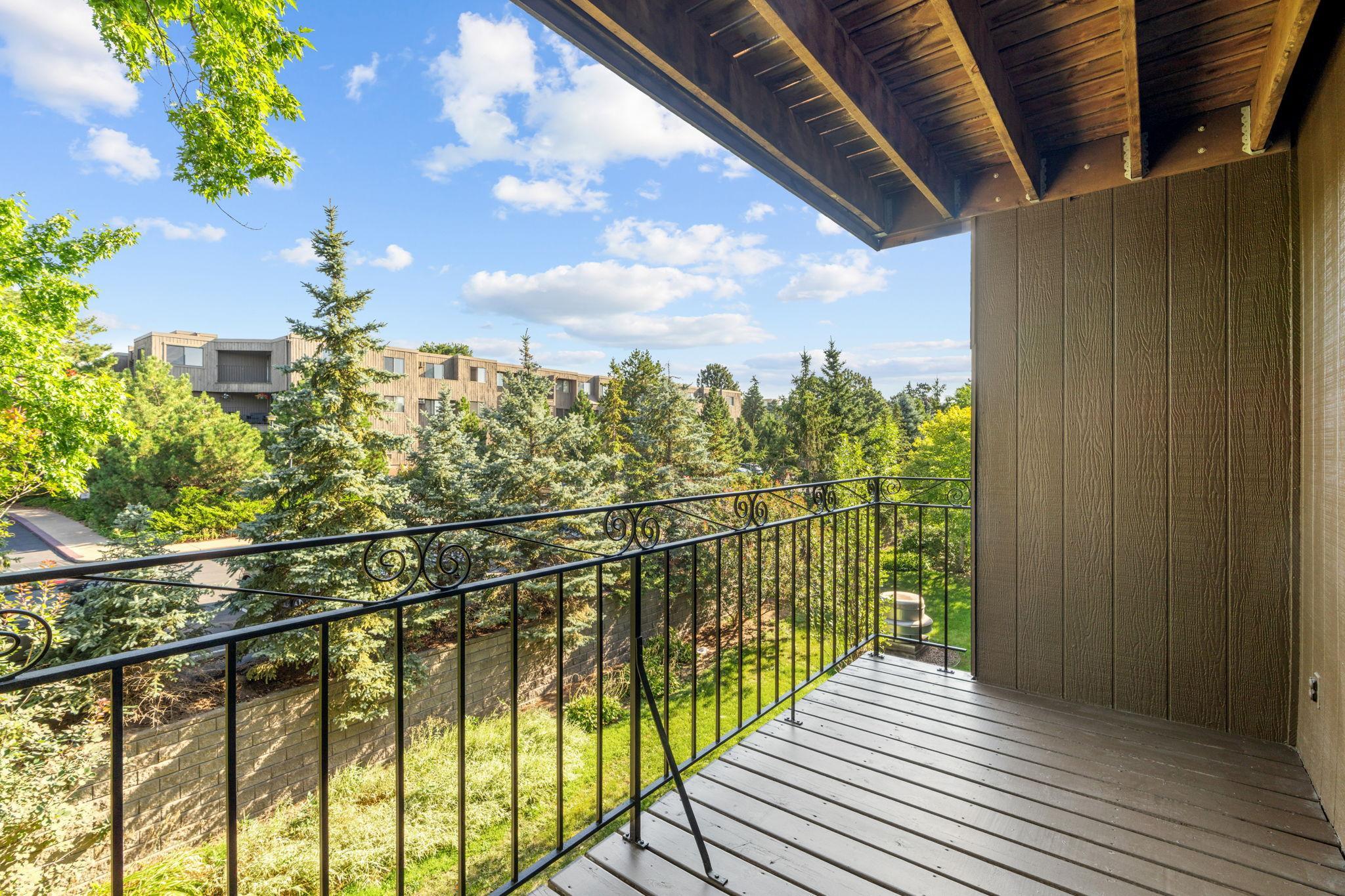 View of Residential at 4120 Parklawn Avenue #220, Edina MN 55435, Edina (10 of 19) - Mike Wilen | Minnesota Team Real Estate