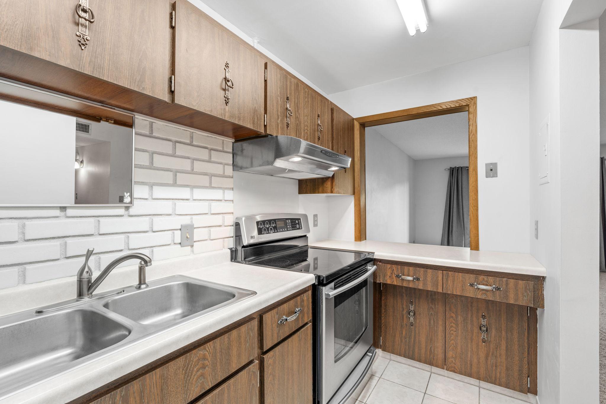 View of Residential at 4120 Parklawn Avenue #220, Edina MN 55435, Edina (6 of 19) - Mike Wilen | Minnesota Team Real Estate