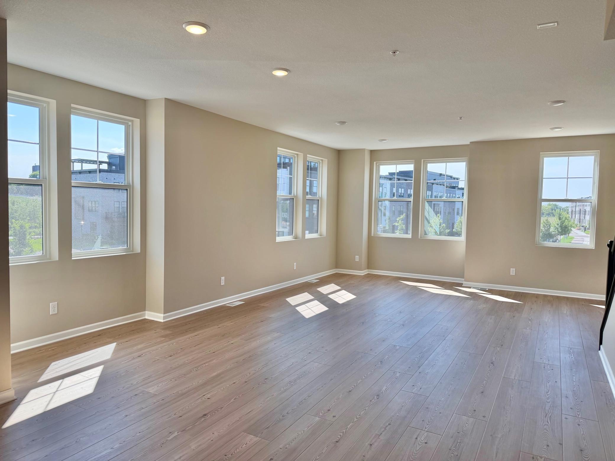 View of Residential at 2265 Beechwood Avenue, Saint Paul MN 55116, Saint Paul (11 of 44) - Mike Wilen | Minnesota Team Real Estate