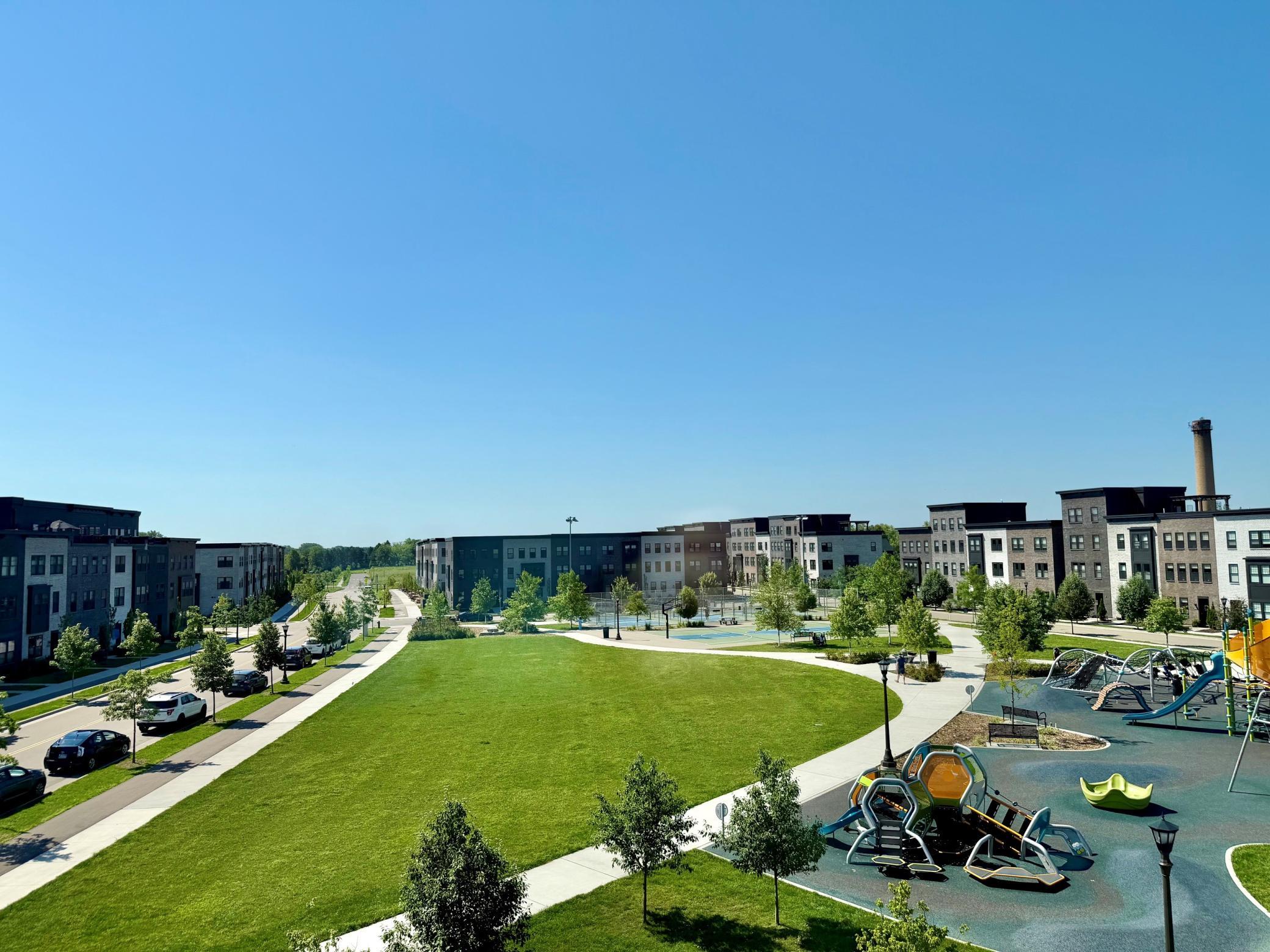 View of Residential at 2265 Beechwood Avenue, Saint Paul MN 55116, Saint Paul (2 of 44) - Mike Wilen | Minnesota Team Real Estate