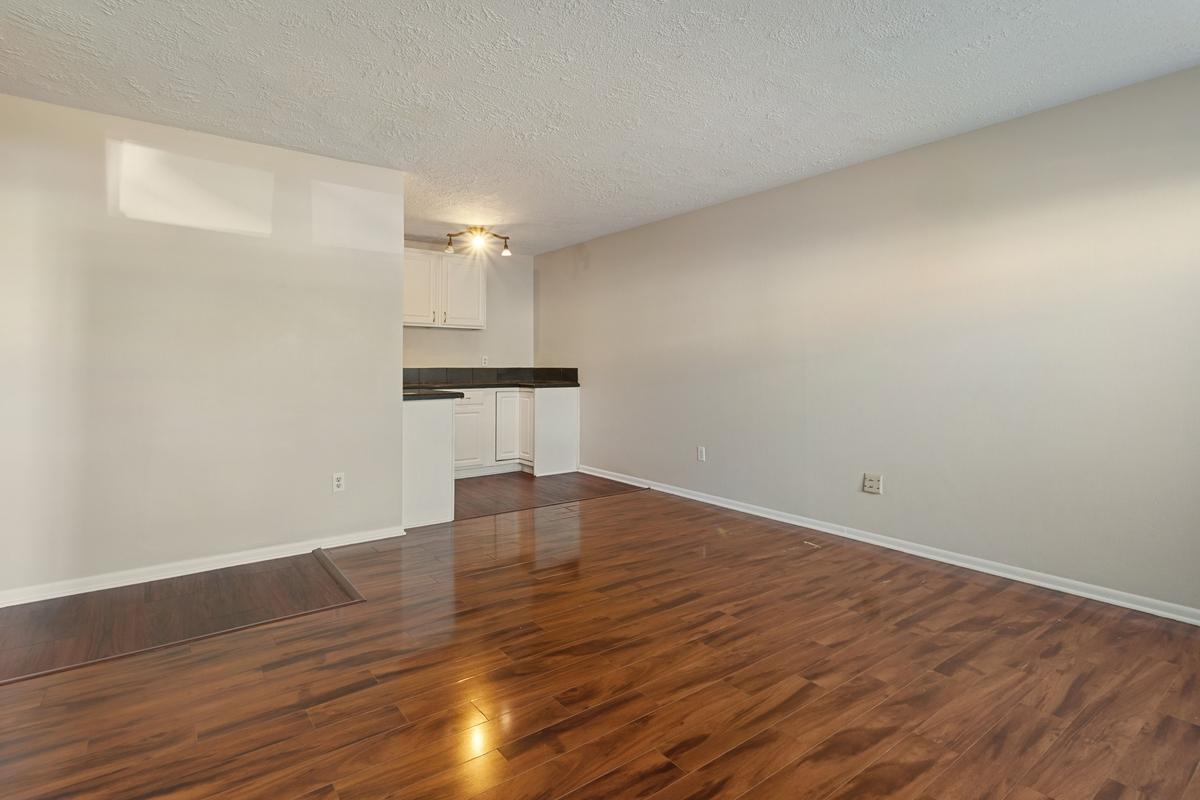 View of Residential at 2616 Harriet Avenue #110, Minneapolis MN 55408, Minneapolis (6 of 12) - Mike Wilen | Minnesota Team Real Estate