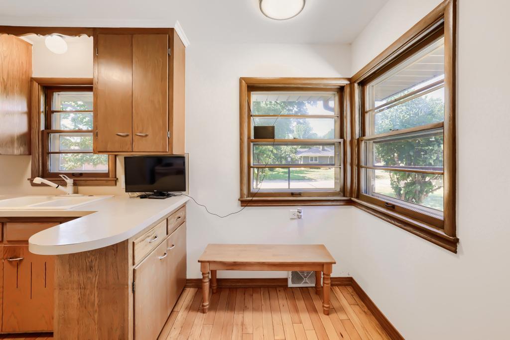 View of Residential at 6405 Irving Avenue, Richfield MN 55423, Richfield (16 of 30) - Mike Wilen | Minnesota Team Real Estate