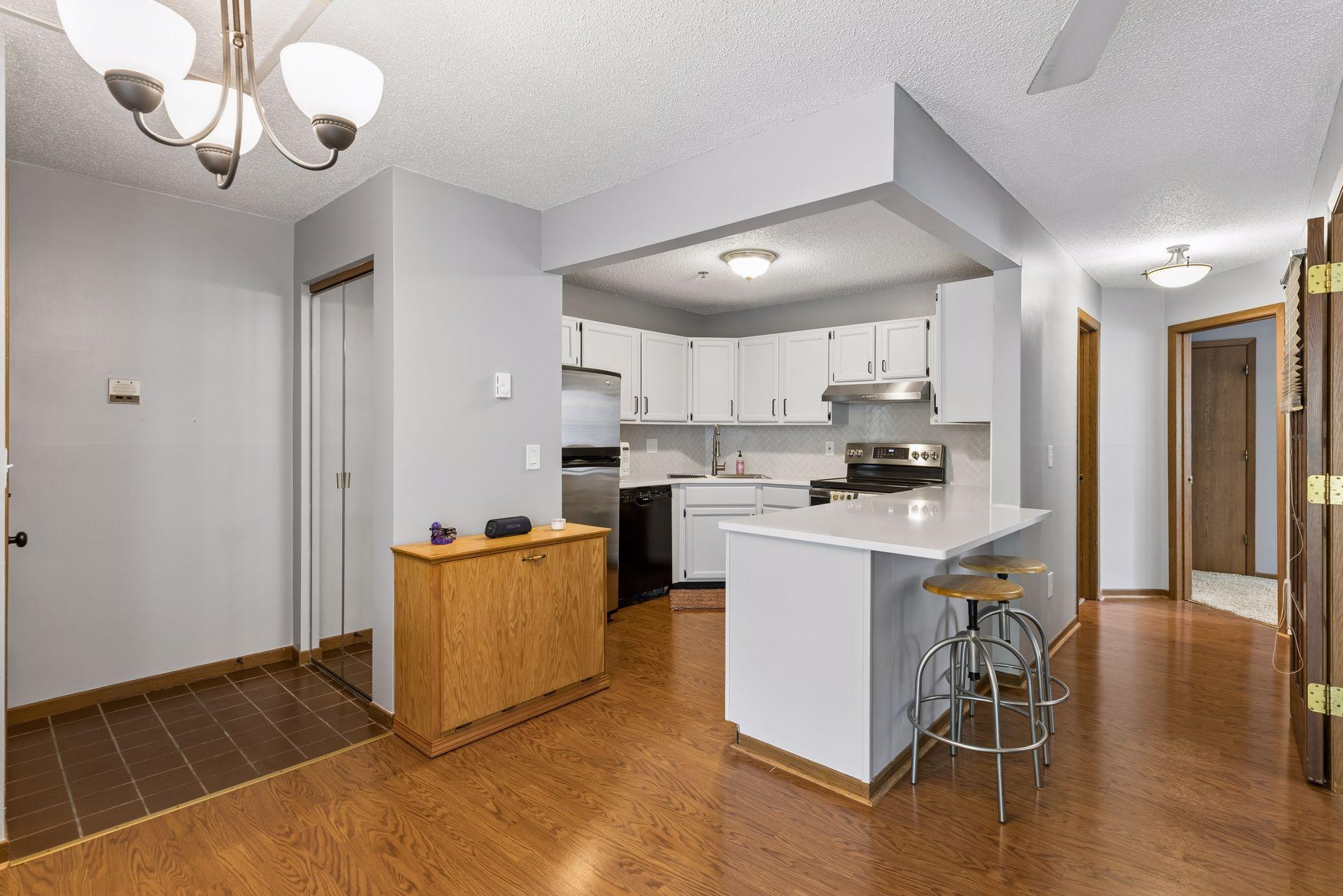 View of Residential at 2130 Ridge Drive #23, Saint Louis Park MN 55416, Saint Louis Park (13 of 27) - Mike Wilen | Minnesota Team Real Estate