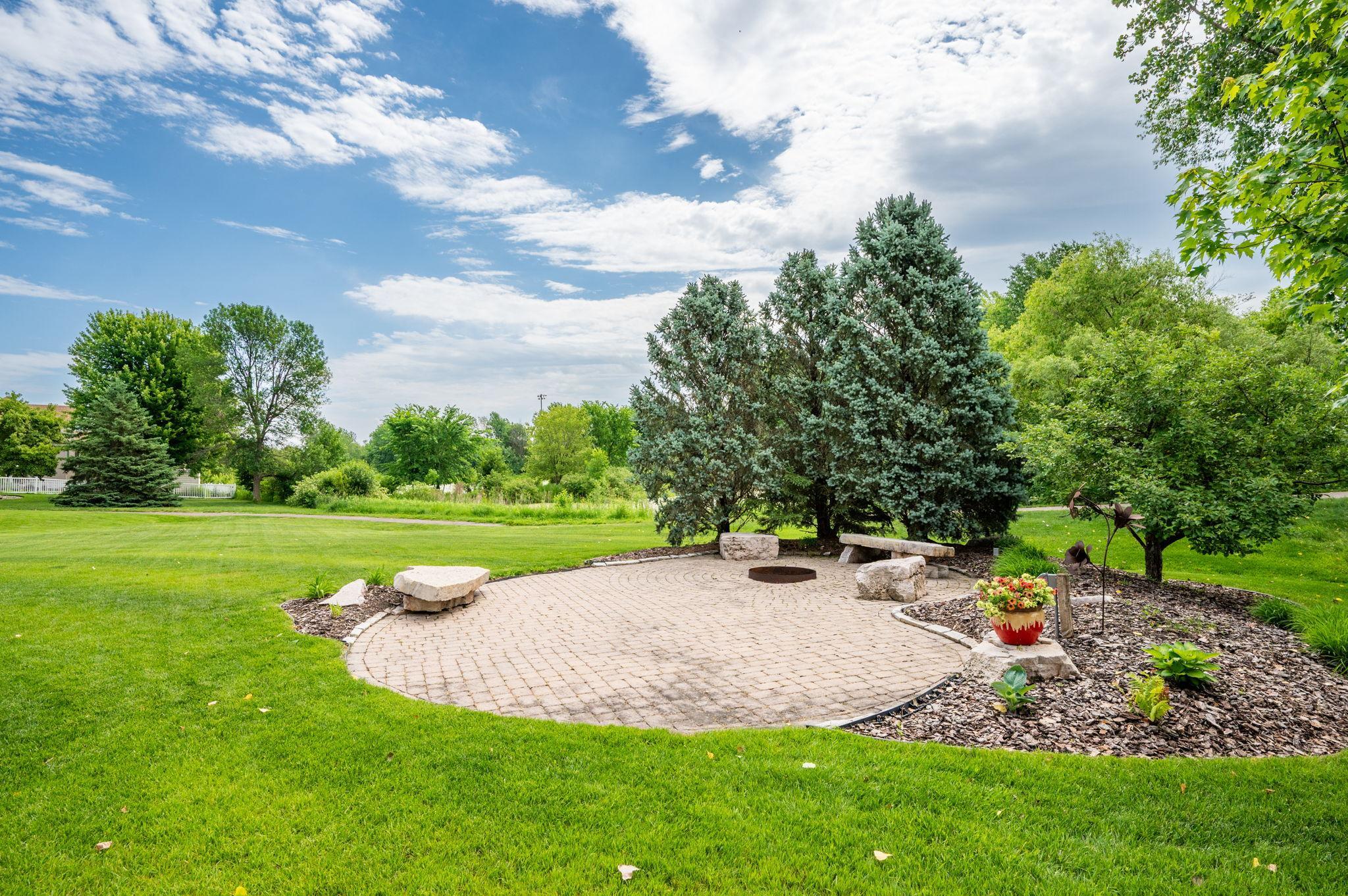 View of Residential at 6786 Yellowstone Lane, Maple Grove MN 55311, Maple Grove (41 of 51) - Mike Wilen | Minnesota Team Real Estate