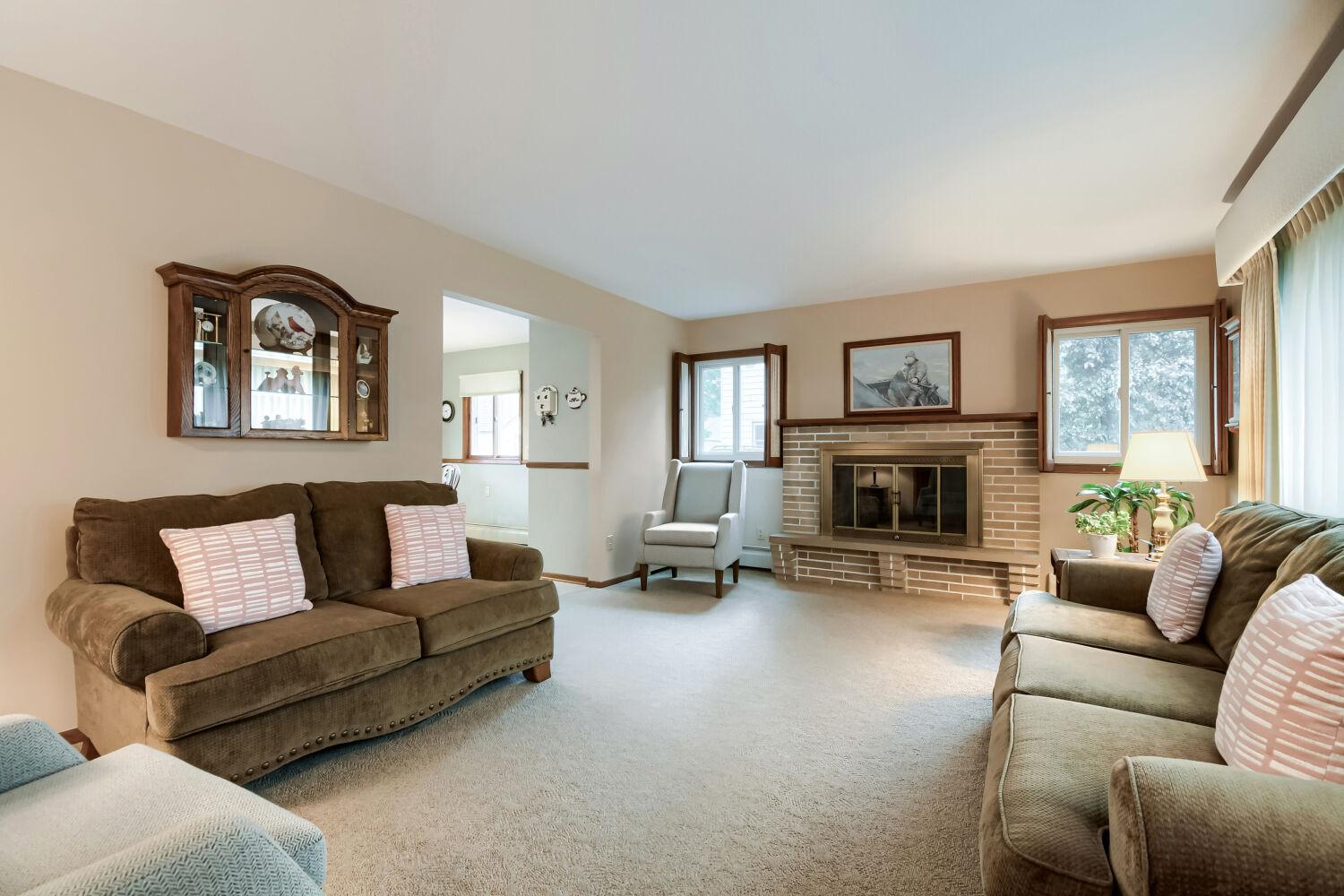 View of Residential at 6907 46th Avenue, Crystal MN 55428, Crystal (8 of 29) - Mike Wilen | Minnesota Team Real Estate