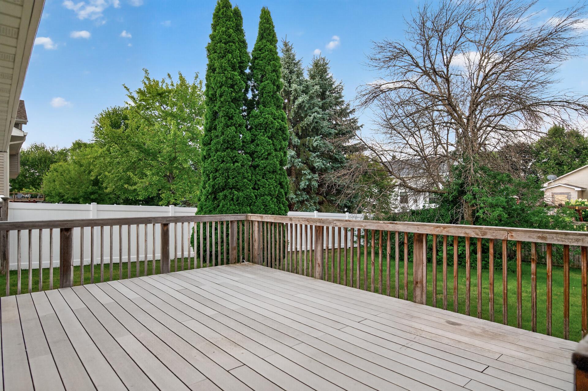 View of Residential at 3311 Bluebell Avenue, Brooklyn Park MN 55443, Brooklyn Park (29 of 33) - Mike Wilen | Minnesota Team Real Estate
